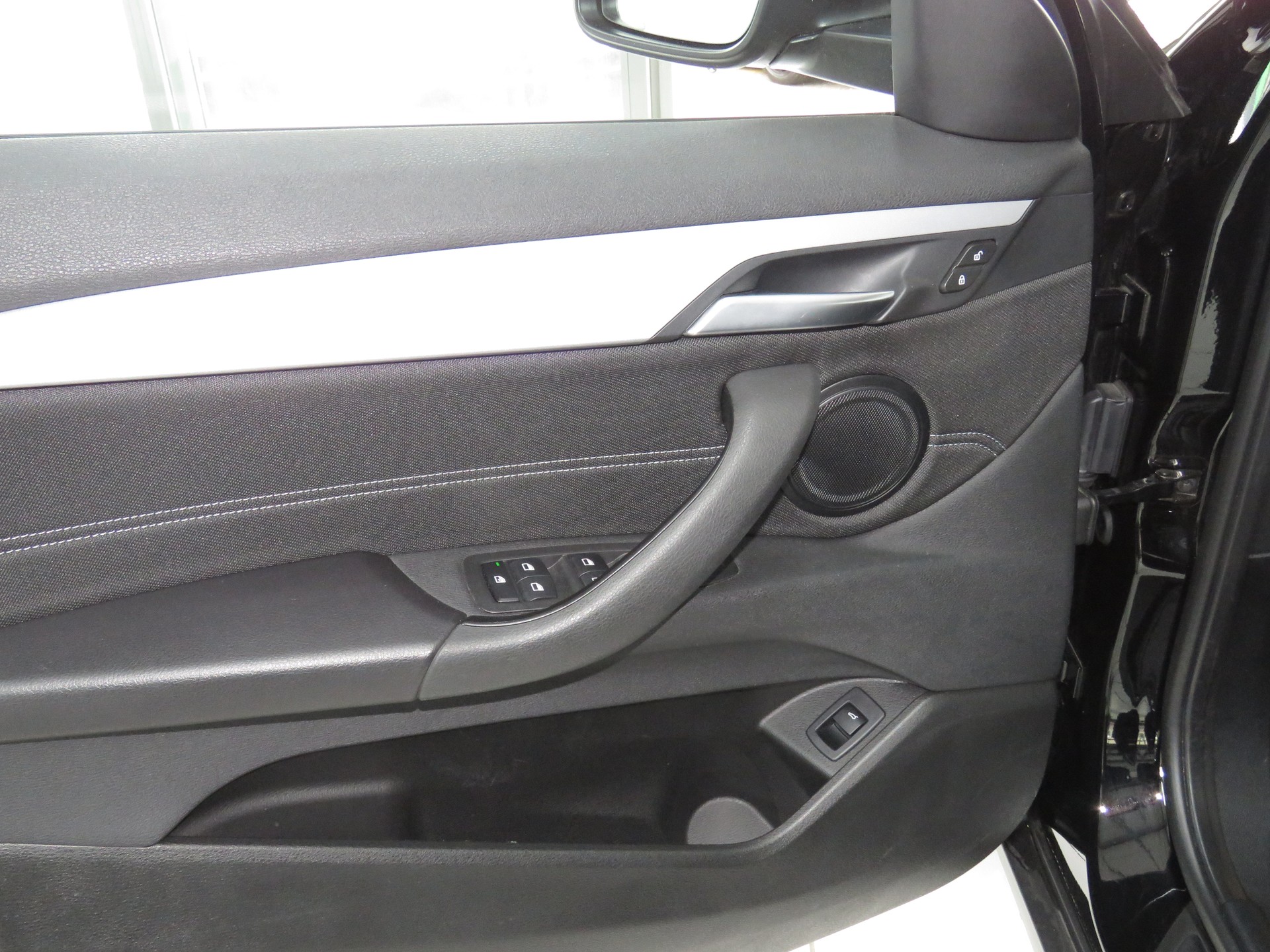 BMW X2 xDrive 20d Steptronic (Automat)-image-8