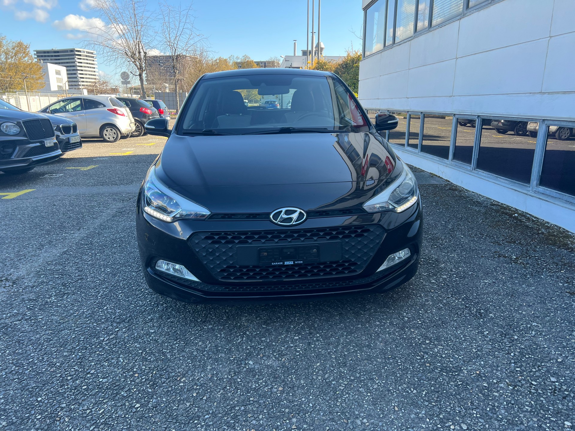 HYUNDAI i20 1.2 Vertex-image-2