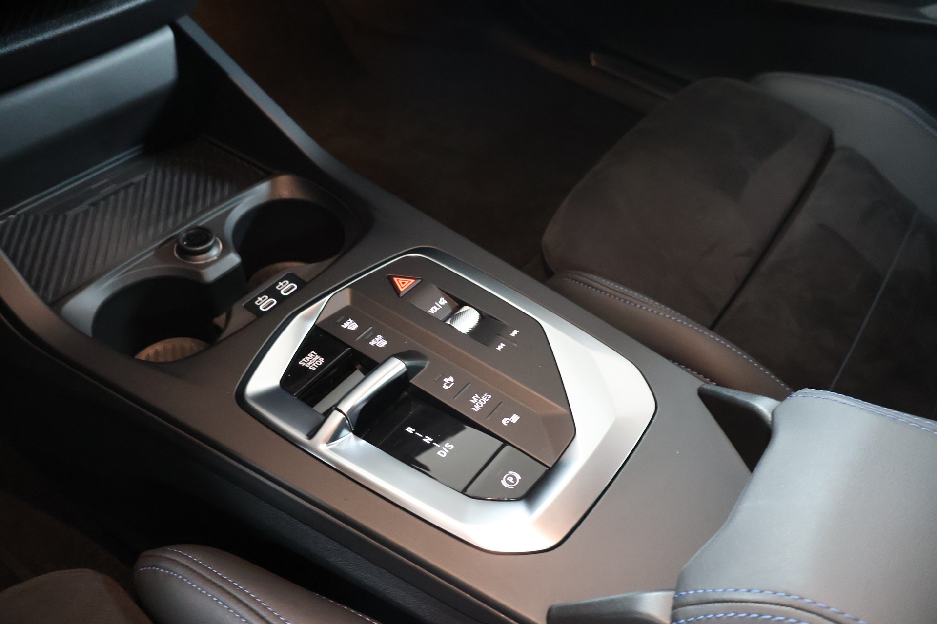 BMW 123 xDrive M Sport Steptronic-image-13