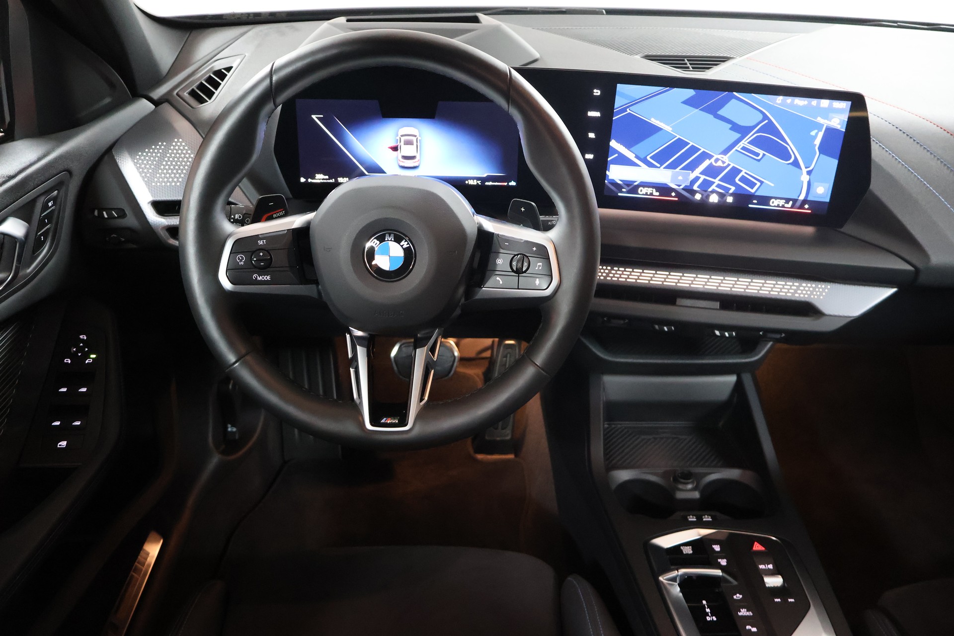 BMW 123 xDrive M Sport Steptronic-image-9