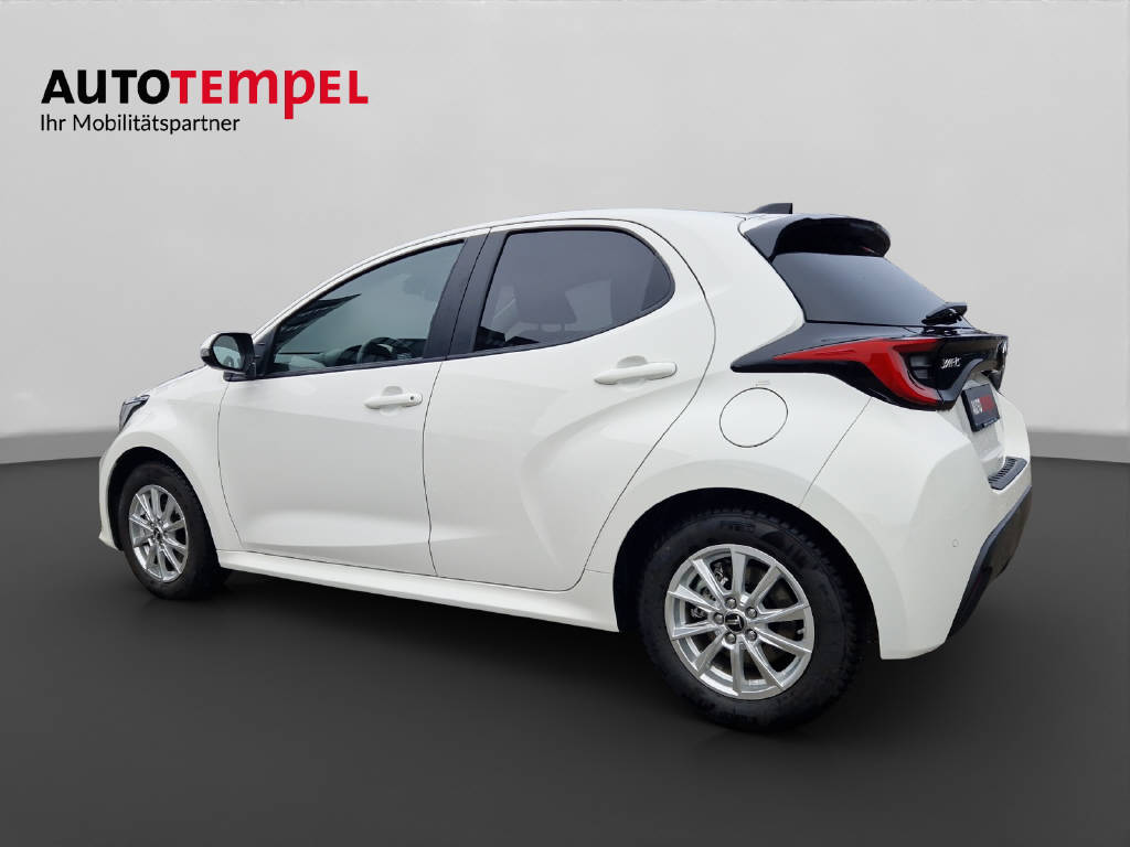 TOYOTA Yaris 1.5 VVT-i HSD Trend 47236/069-image-2