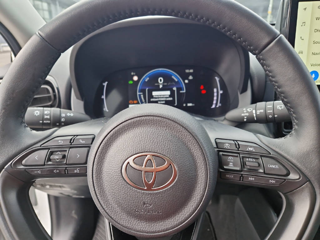 TOYOTA Yaris 1.5 VVT-i HSD Trend 47236/069-image-15