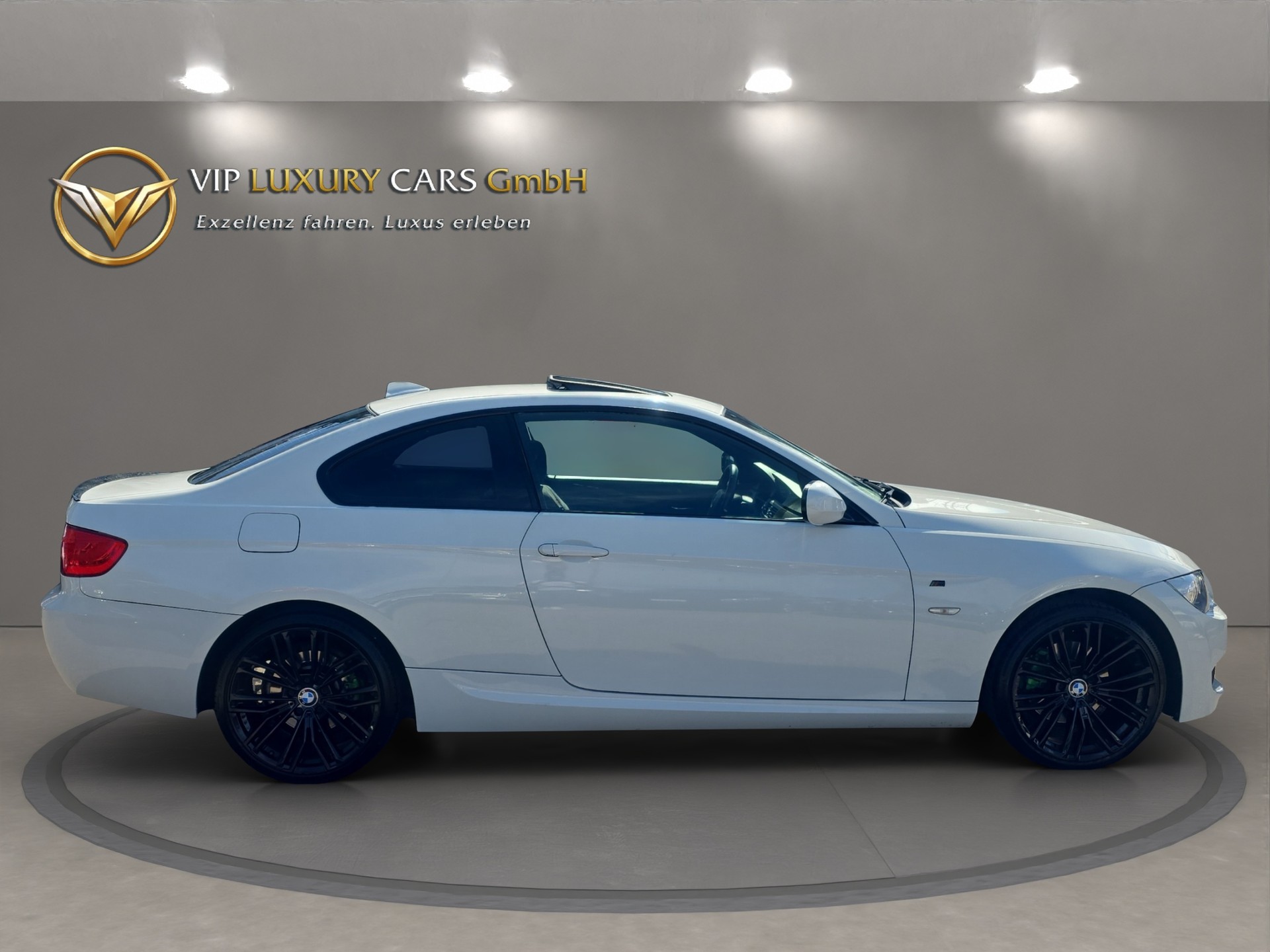 BMW 320d xDrive Coupé Steptronic M-Sport Paket-image-5