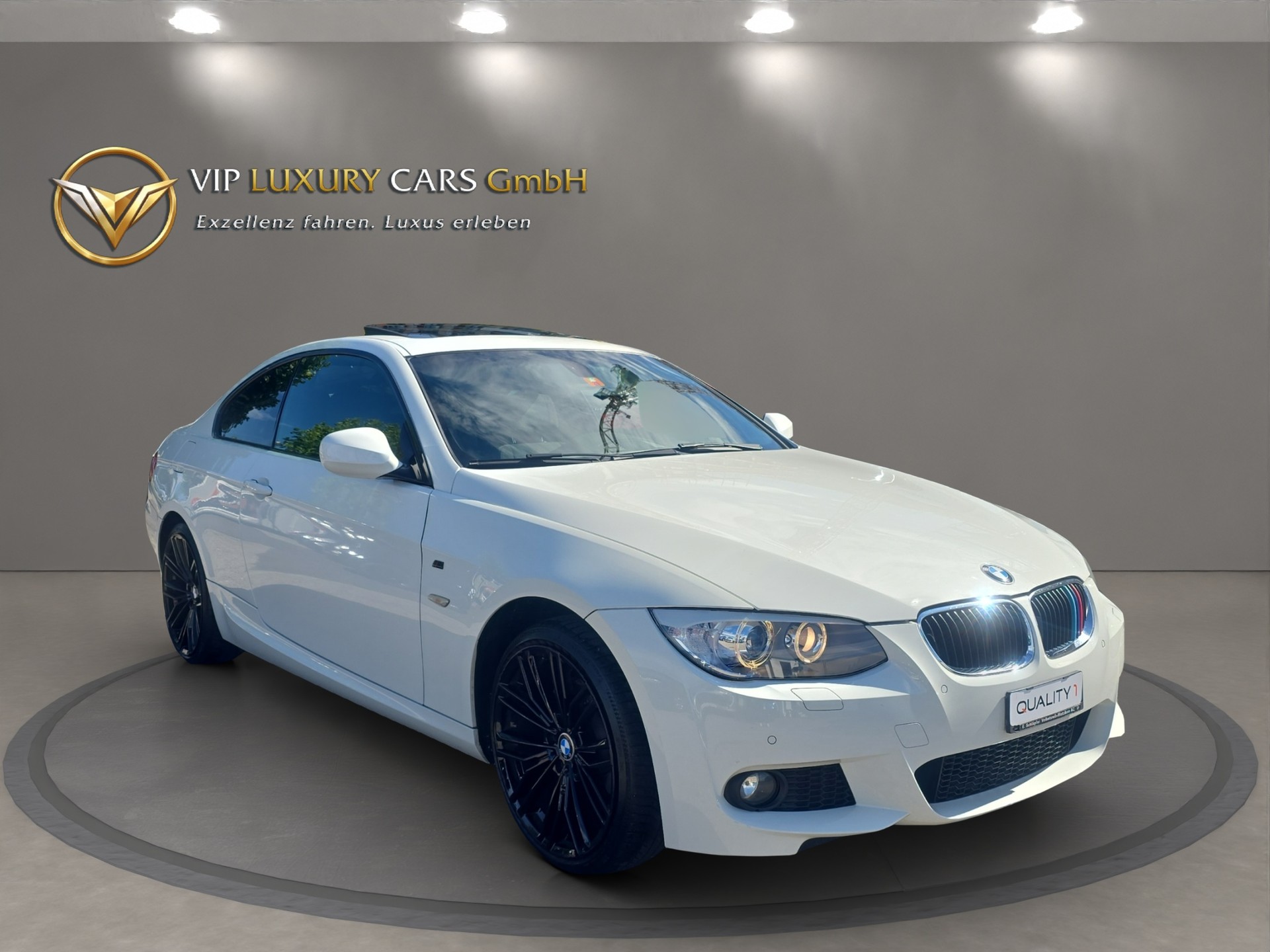 BMW 320d xDrive Coupé Steptronic M-Sport Paket-image-2