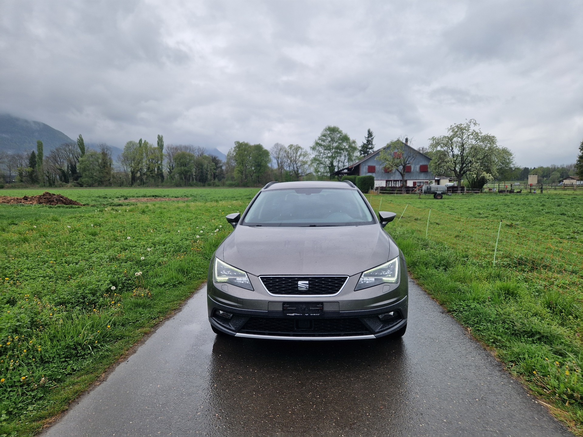 SEAT Leon ST 2.0 TDI X-Perience 4Drive DSG-image-1