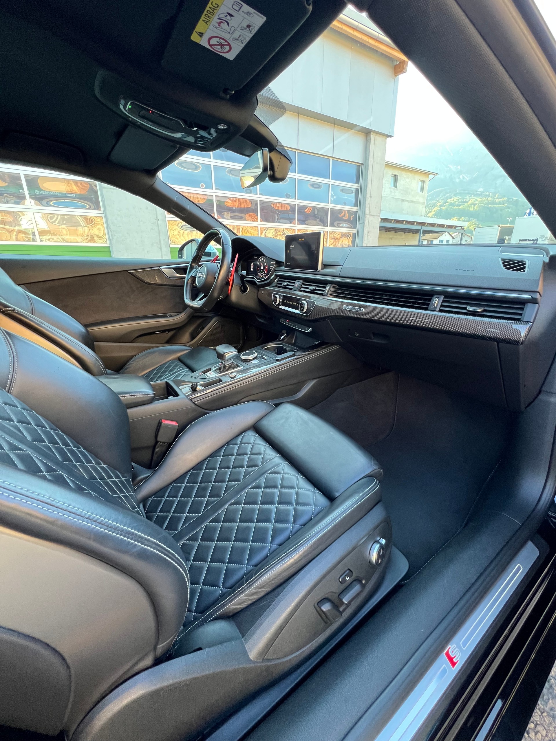 AUDI S5 Coupé 3.0 TFSI quattro tiptronic (CHF 322.25/Monat)-image-11