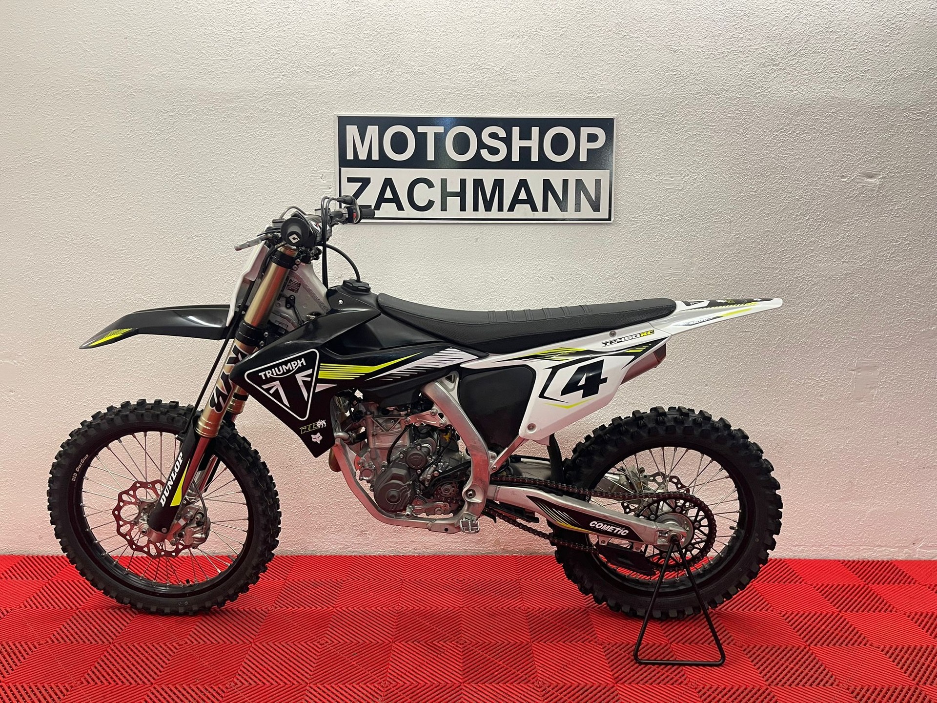 TRIUMPH TF 450-RC EDITION-showroom-element-3