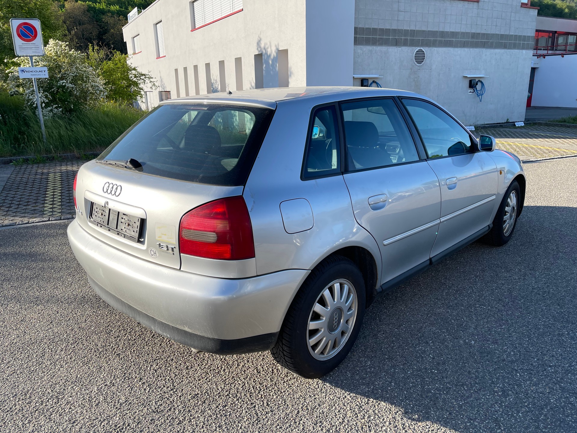 AUDI A3 1.8 T quattro Ambiente-image-5