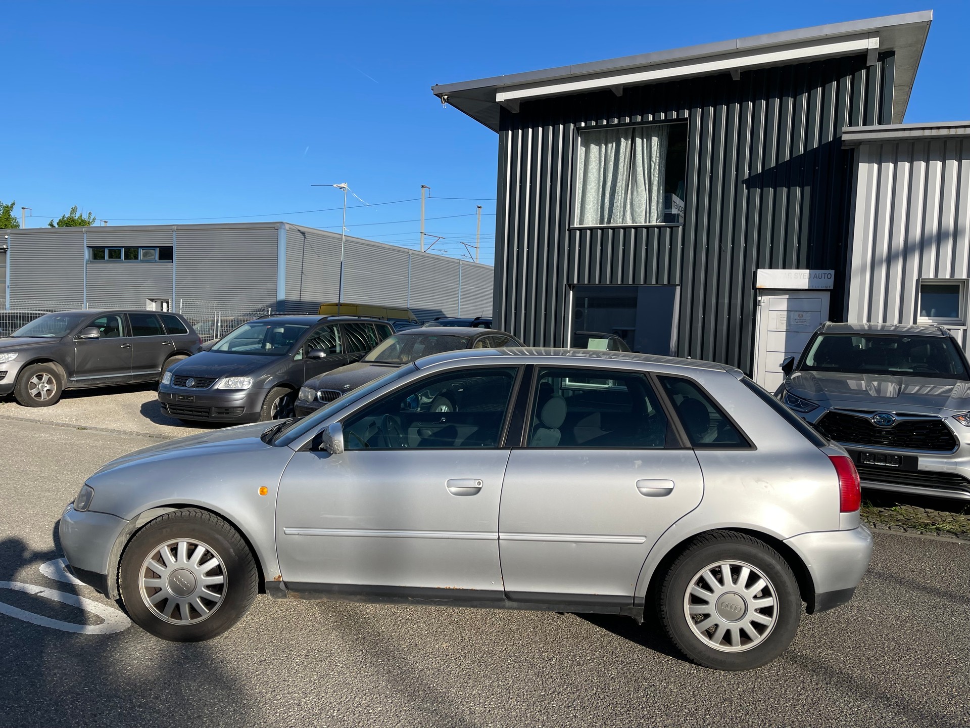 AUDI A3 1.8 T quattro Ambiente-image-7
