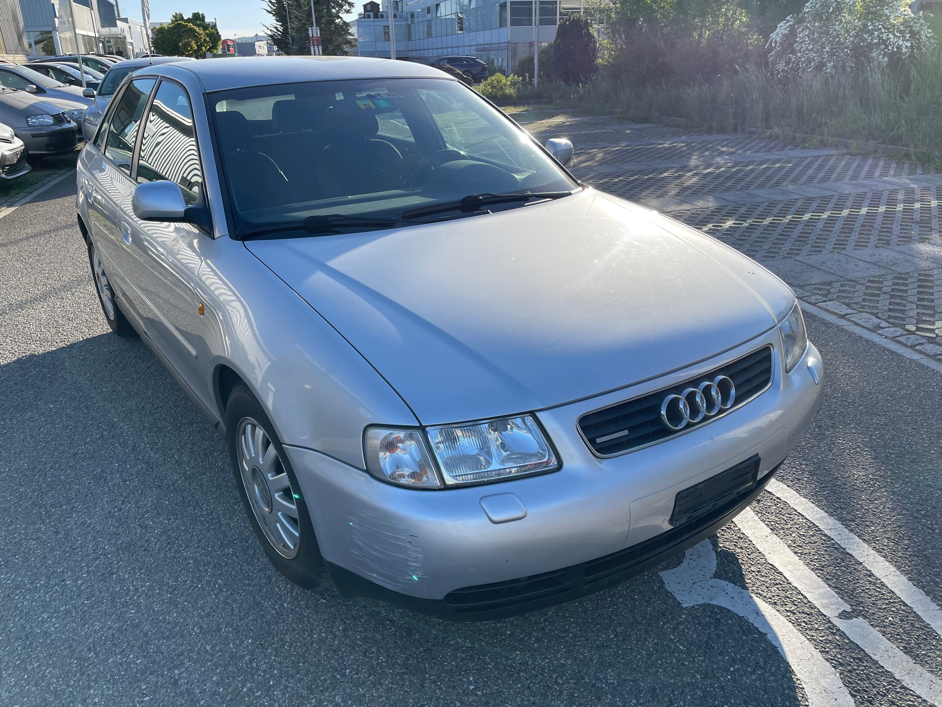 AUDI A3 1.8 T quattro Ambiente-image-2