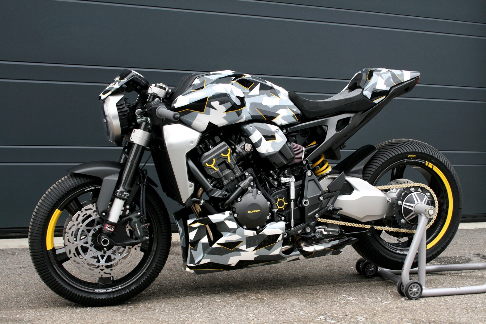 HONDA CB 1000 R ABS-showroom-element-2