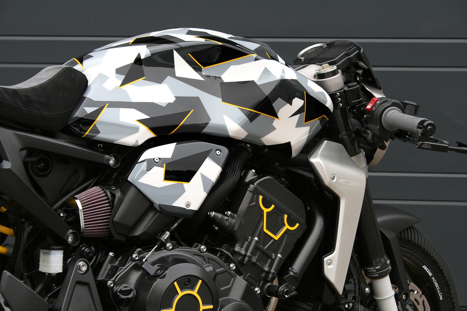 HONDA CB 1000 R ABS-image-6