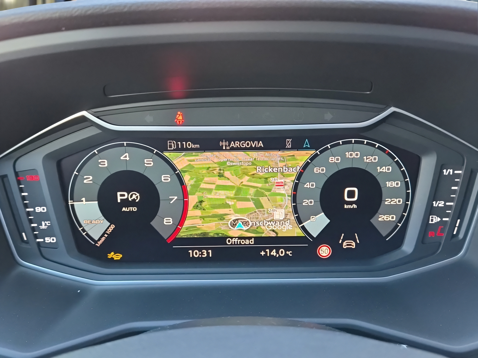 AUDI A1 Sportback 35 TFSI S Line S-tronic Chronusgrau Metallic-image-10