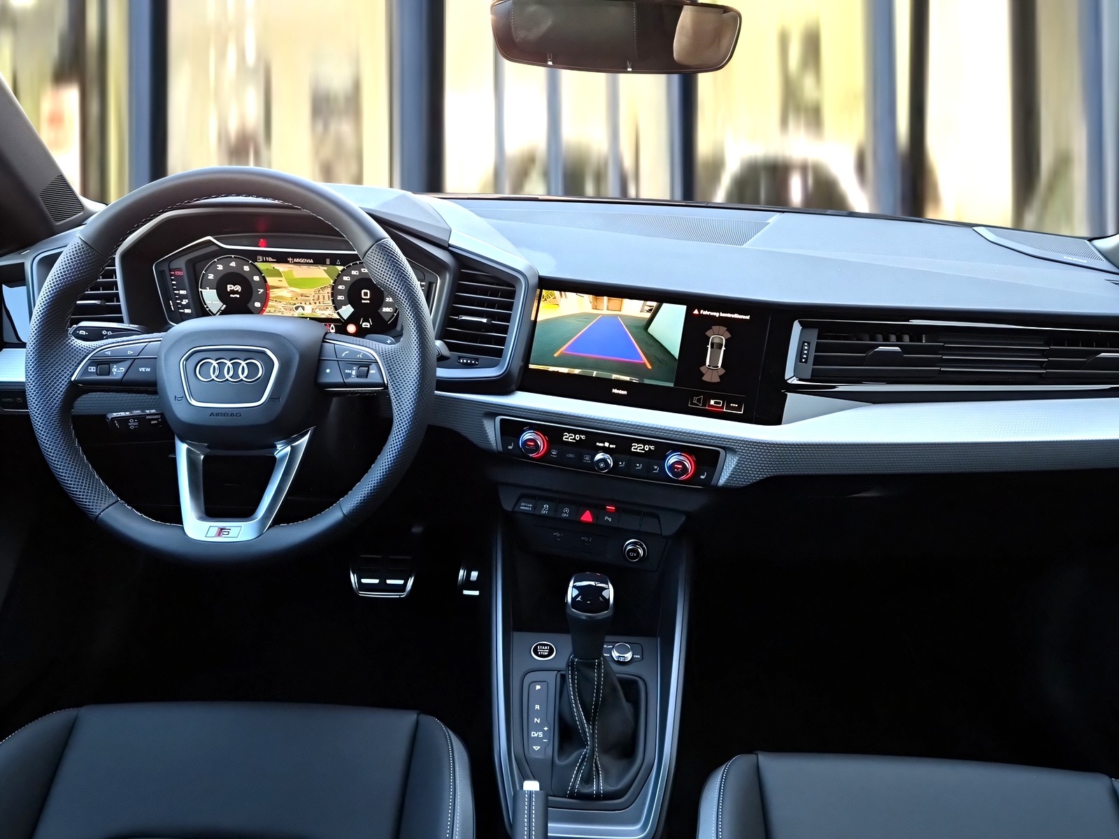 AUDI A1 Sportback 35 TFSI S Line S-tronic Chronusgrau Metallic-image-6