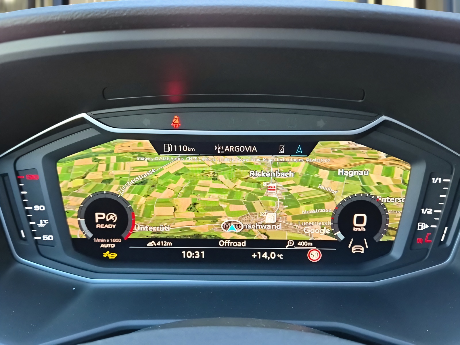 AUDI A1 Sportback 35 TFSI S Line S-tronic Chronusgrau Metallic-image-11