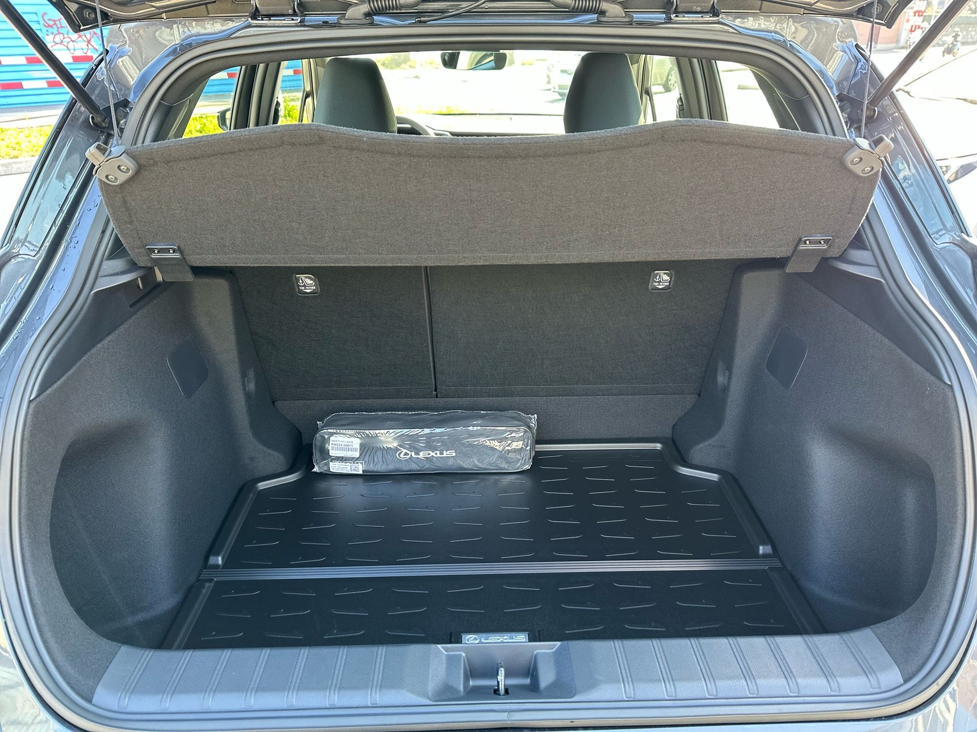 LEXUS LBX FWD Impression CVT-image-9