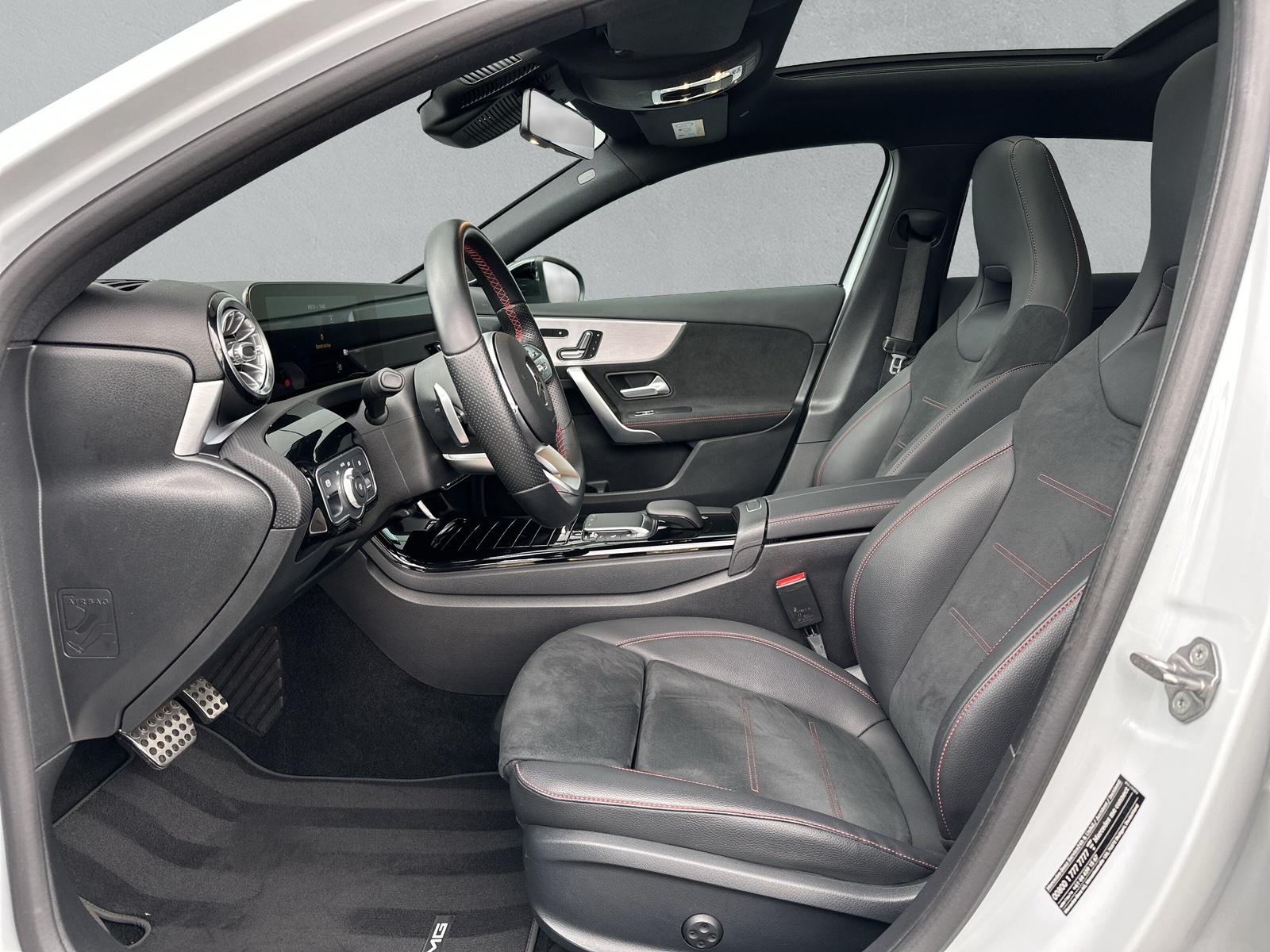 MERCEDES-BENZ A 250 e AMG Line (CH)-image-11