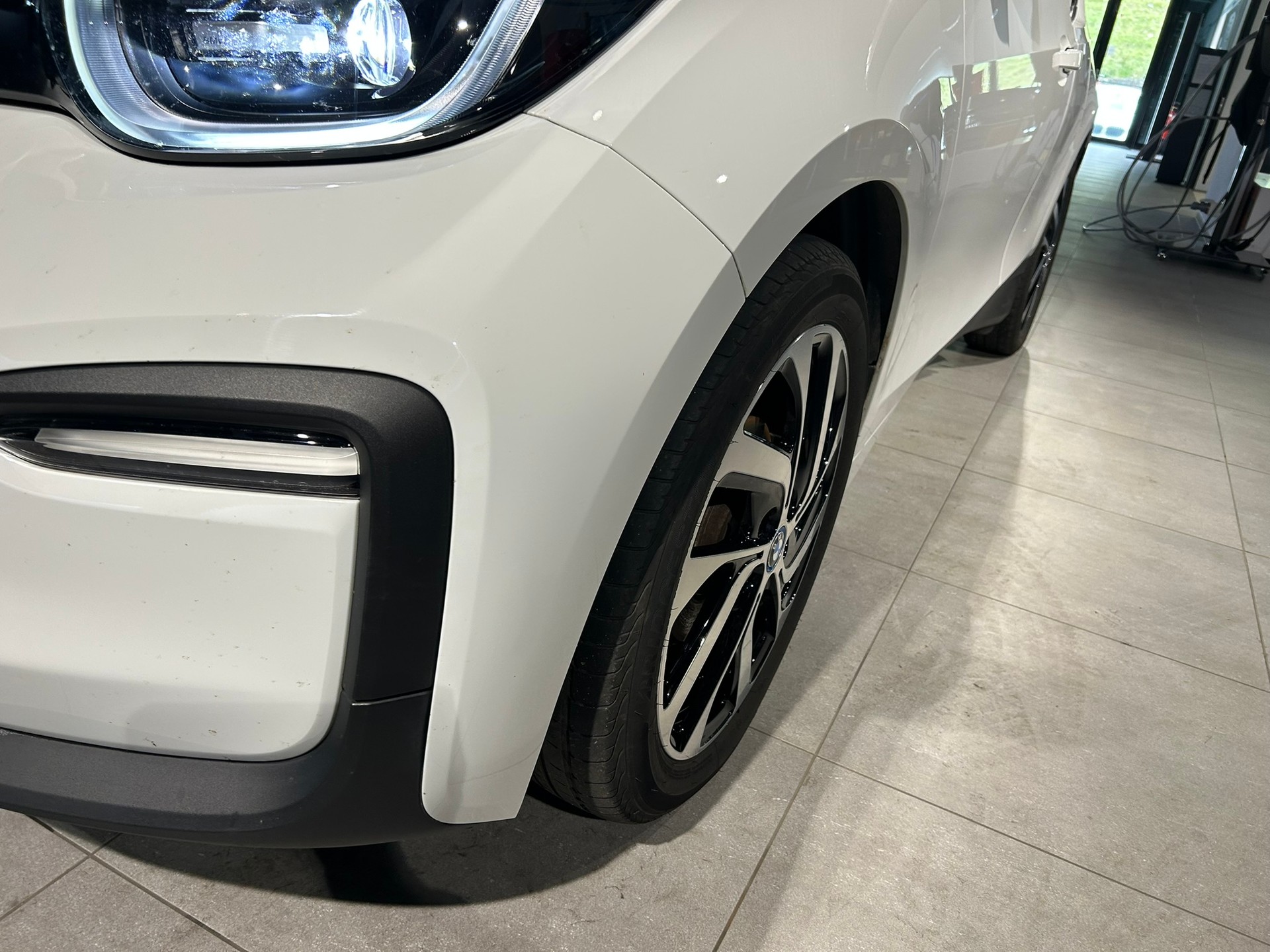 BMW i3 (120Ah)-image-30