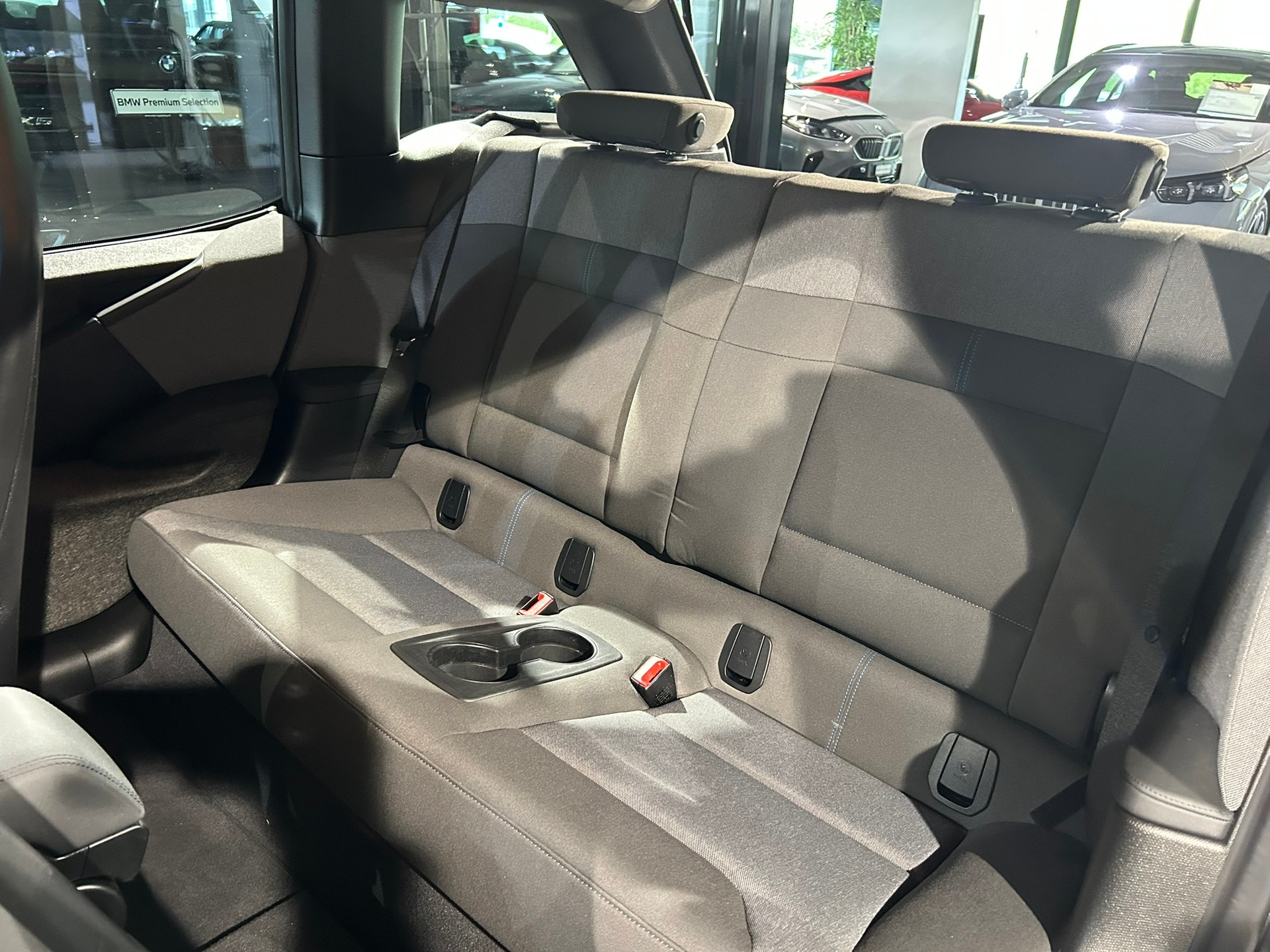 BMW i3 (120Ah)-image-28