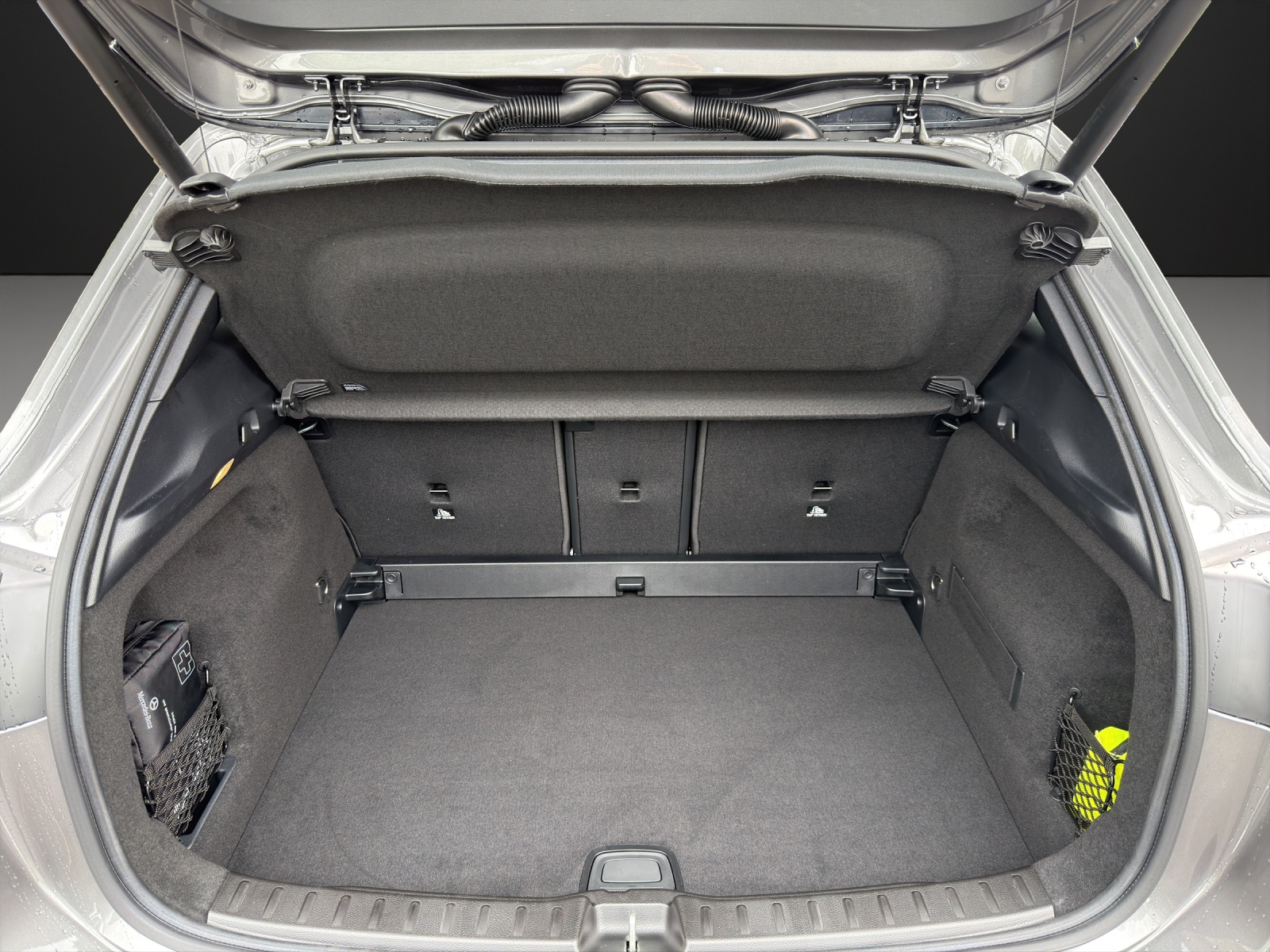 MERCEDES-BENZ GLA 220d 4Matic 8G-DCT-image-13