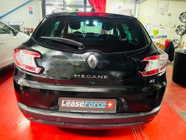 RENAULT Mégane Grandtour 1.5 dCi Bose EDC-image-1