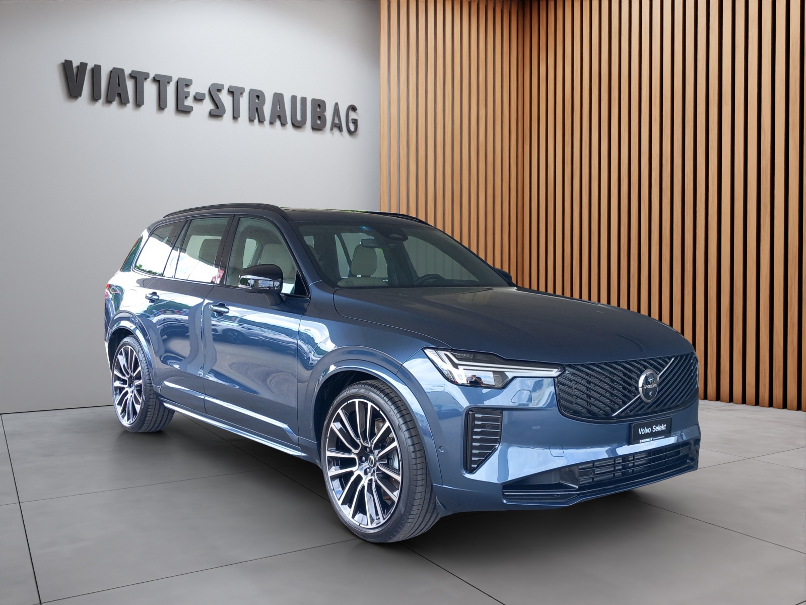 VOLVO XC90 2.0 T8 TE Ultra Dark eAWD-image-4