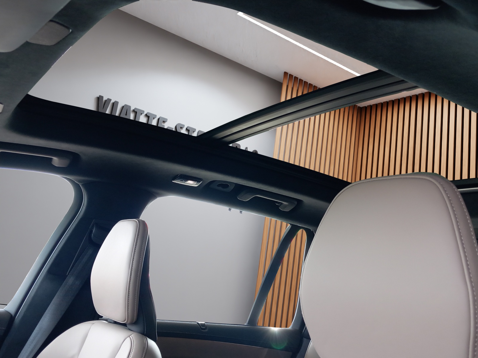 VOLVO XC90 2.0 T8 TE Ultra Dark eAWD-image-21