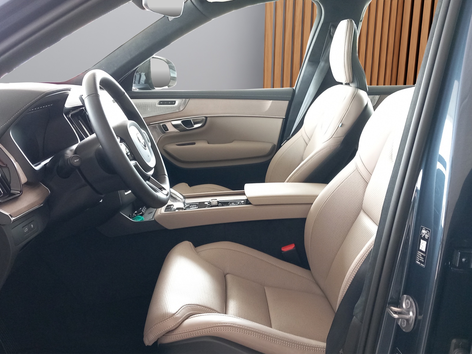 VOLVO XC90 2.0 T8 TE Ultra Dark eAWD-image-12