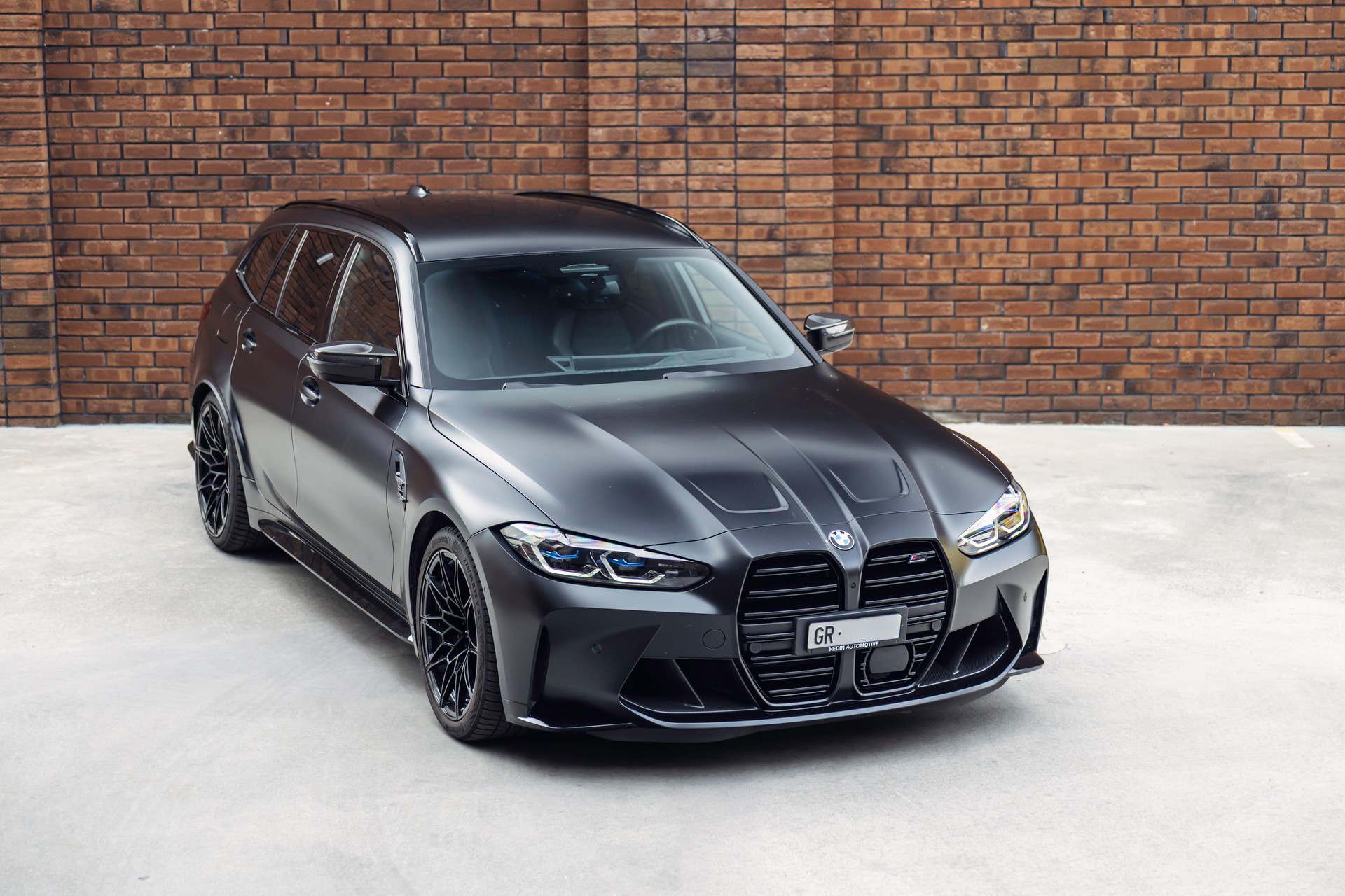 BMW M3 Competition xDrive-image-1