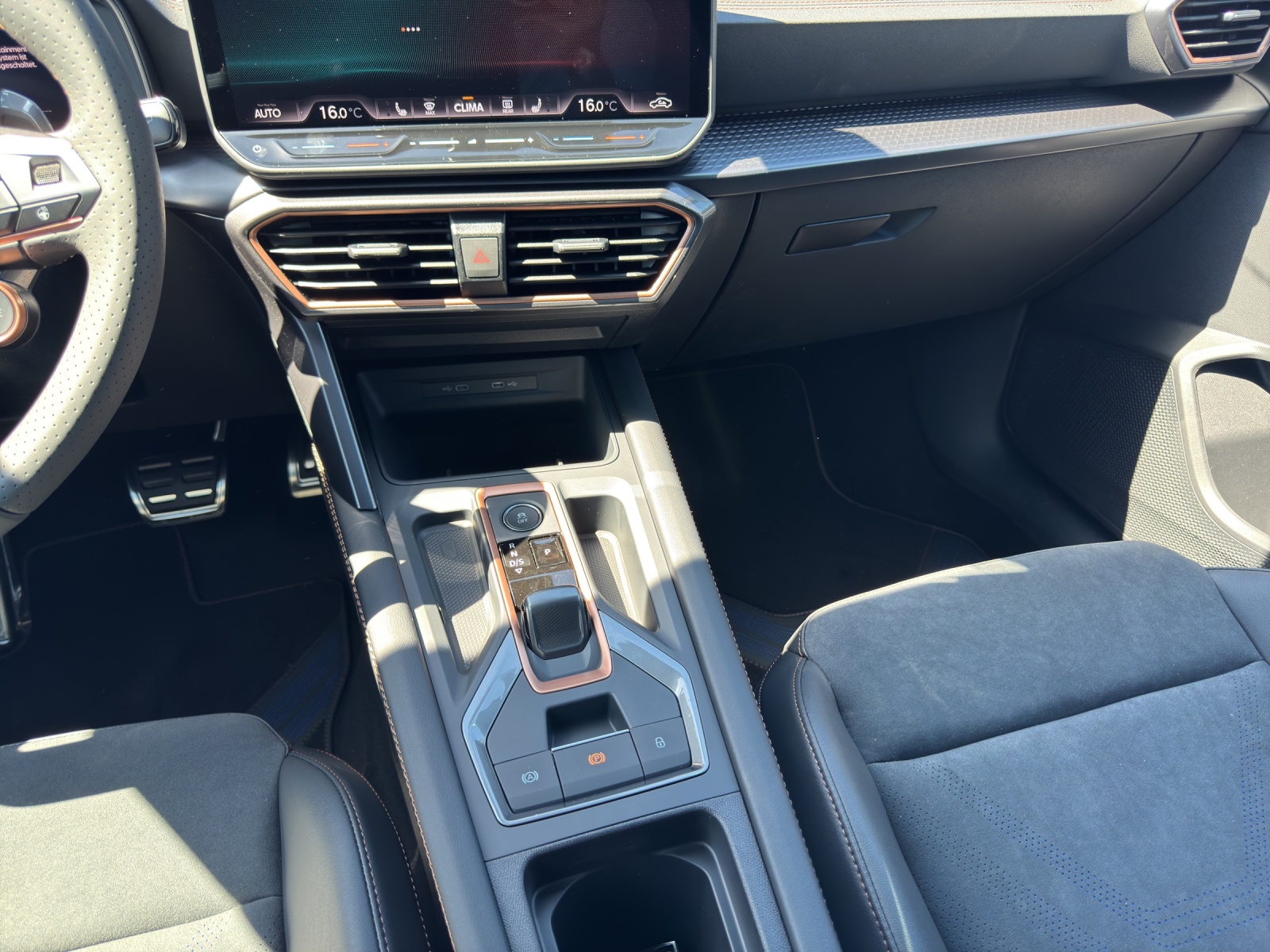 CUPRA Formentor 1.5 TSI Prime Edition DSG-image-10