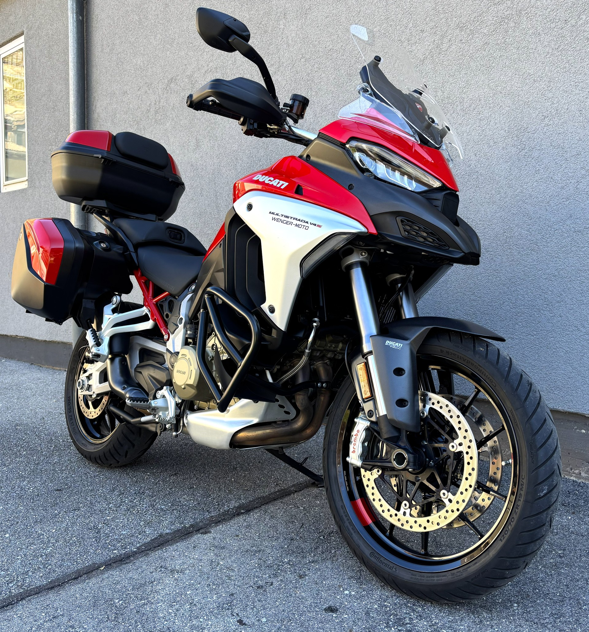 DUCATI Multistrada V4 S Full-showroom-element-1