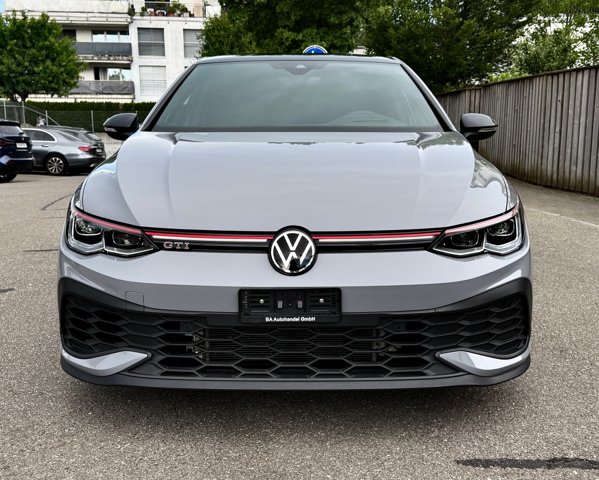 VW GOLF 2.0 TSI GTI CLUBSPORT 45 DSG*AKRAPOVIC*8FACH BEREIFT*-showroom-element-1