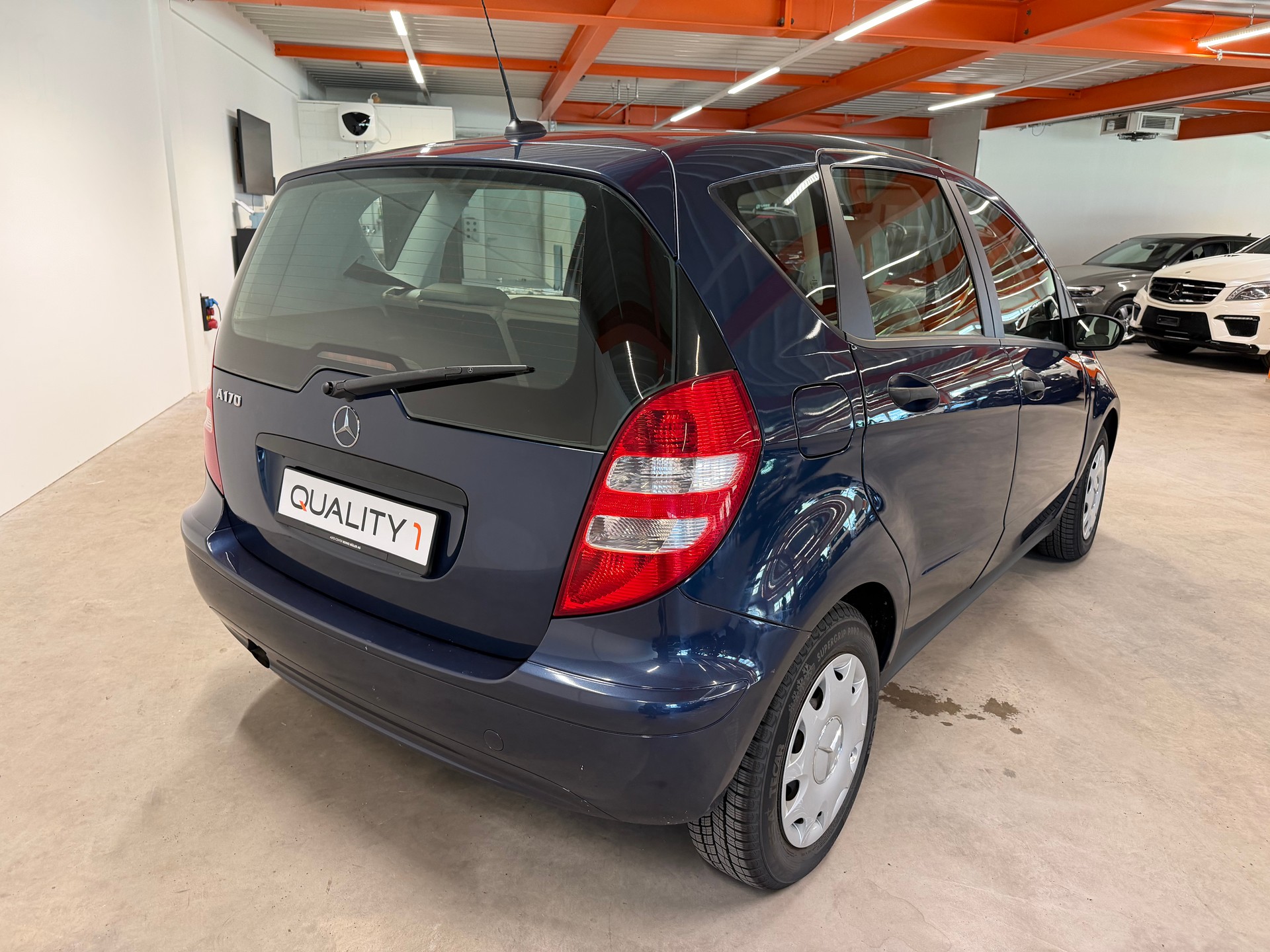 MERCEDES-BENZ A 170 Classic-image-6