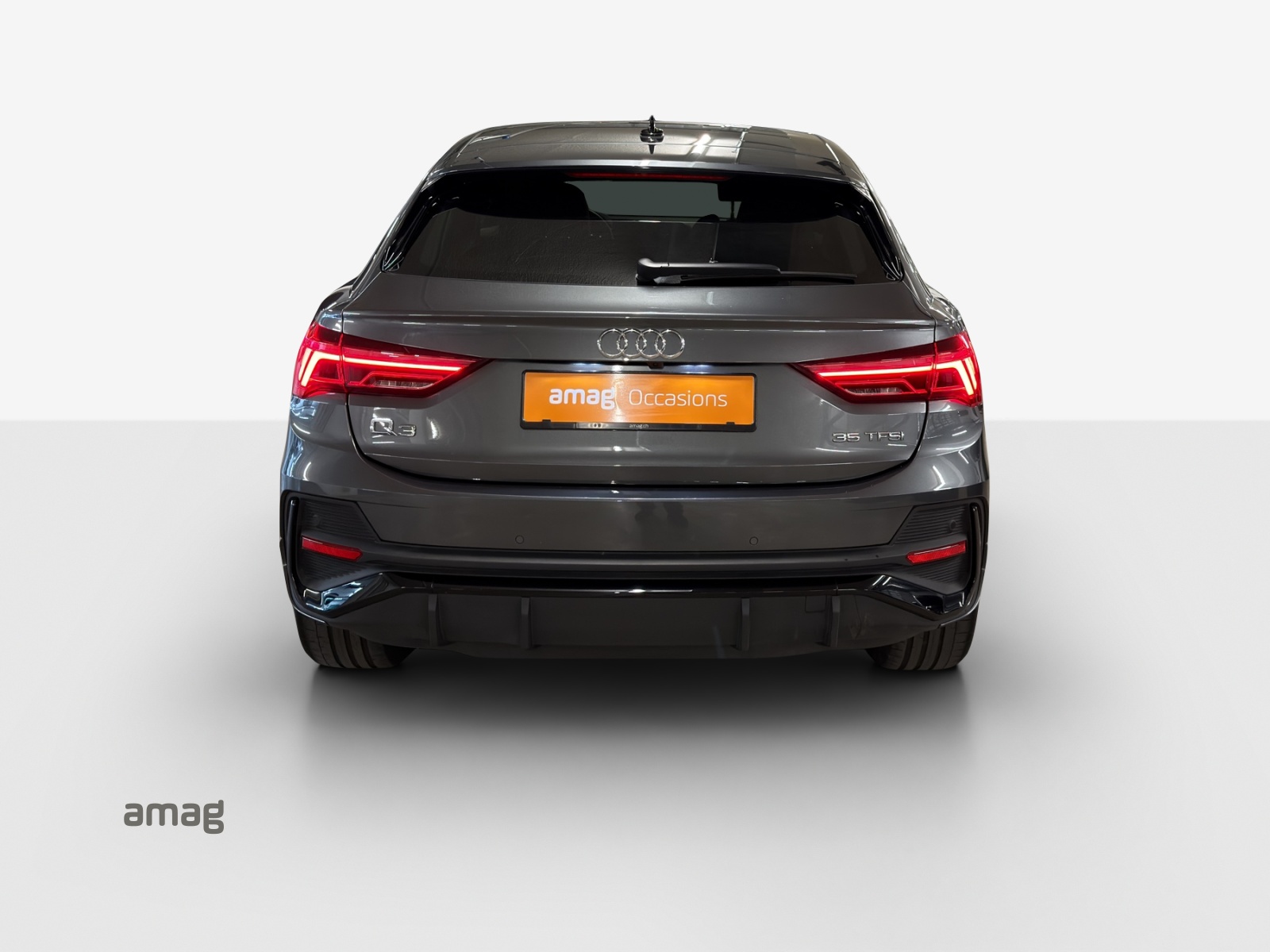 AUDI Q3 Sportback 35 TFSI S line Attraction S-tronic-image-3