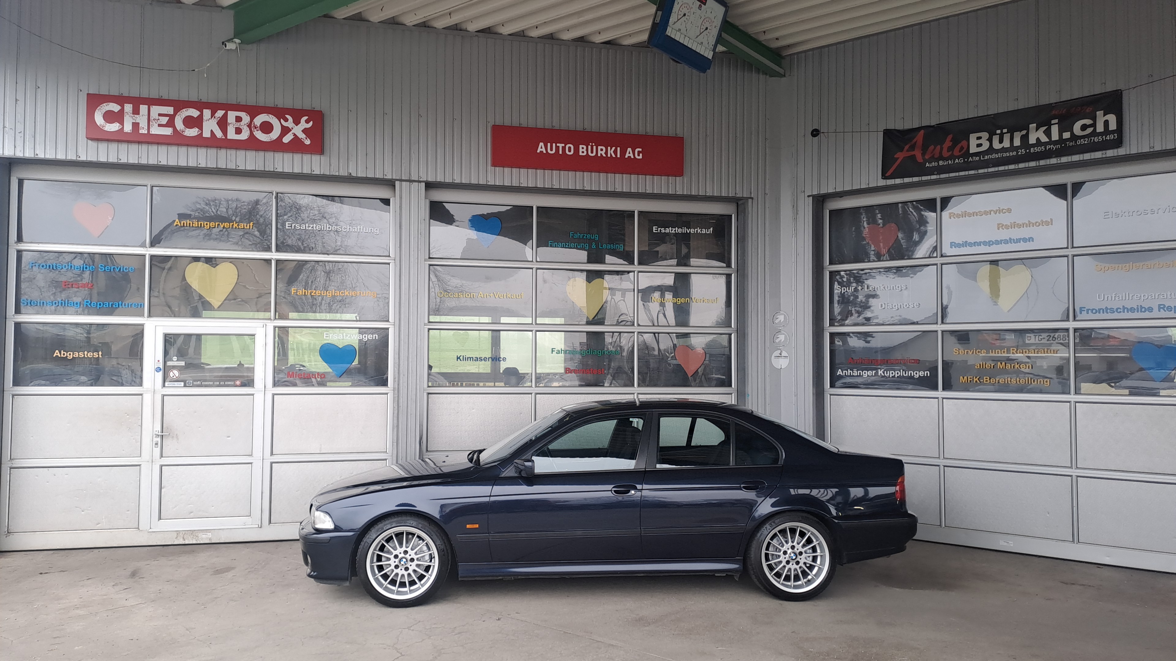 Car photo