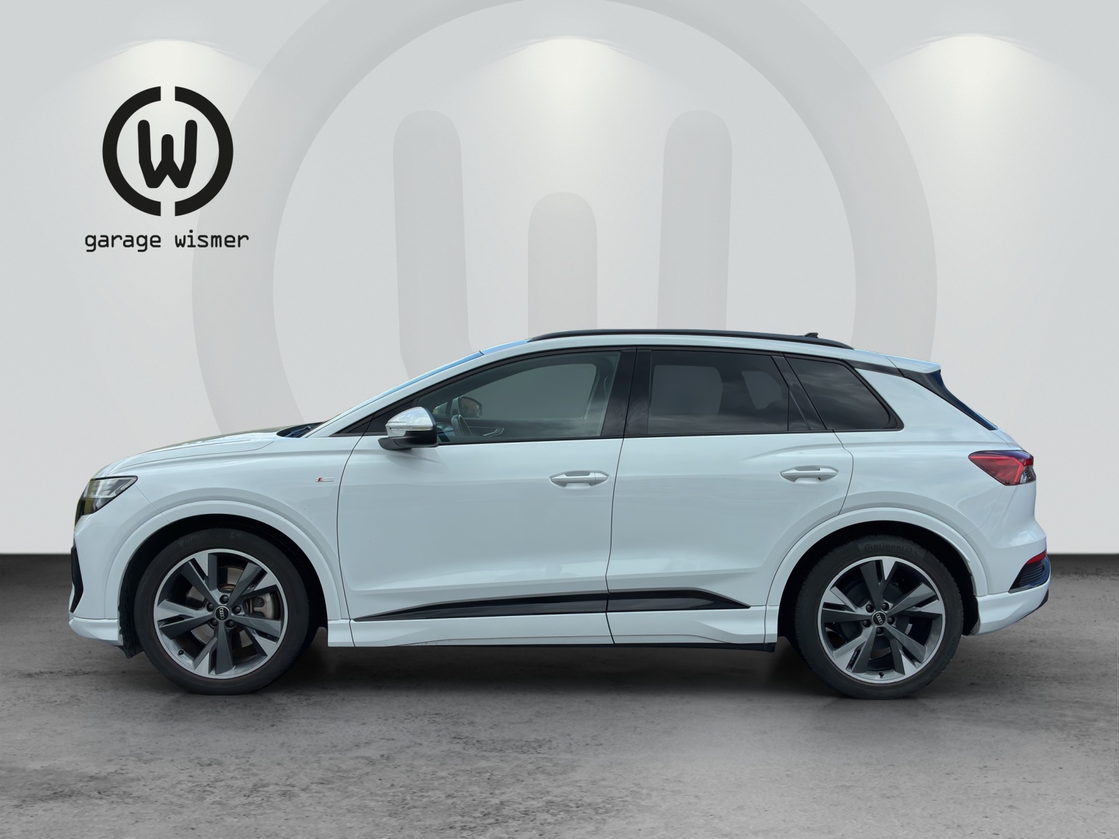 AUDI Q4 e-tron 50 quattro-image-1