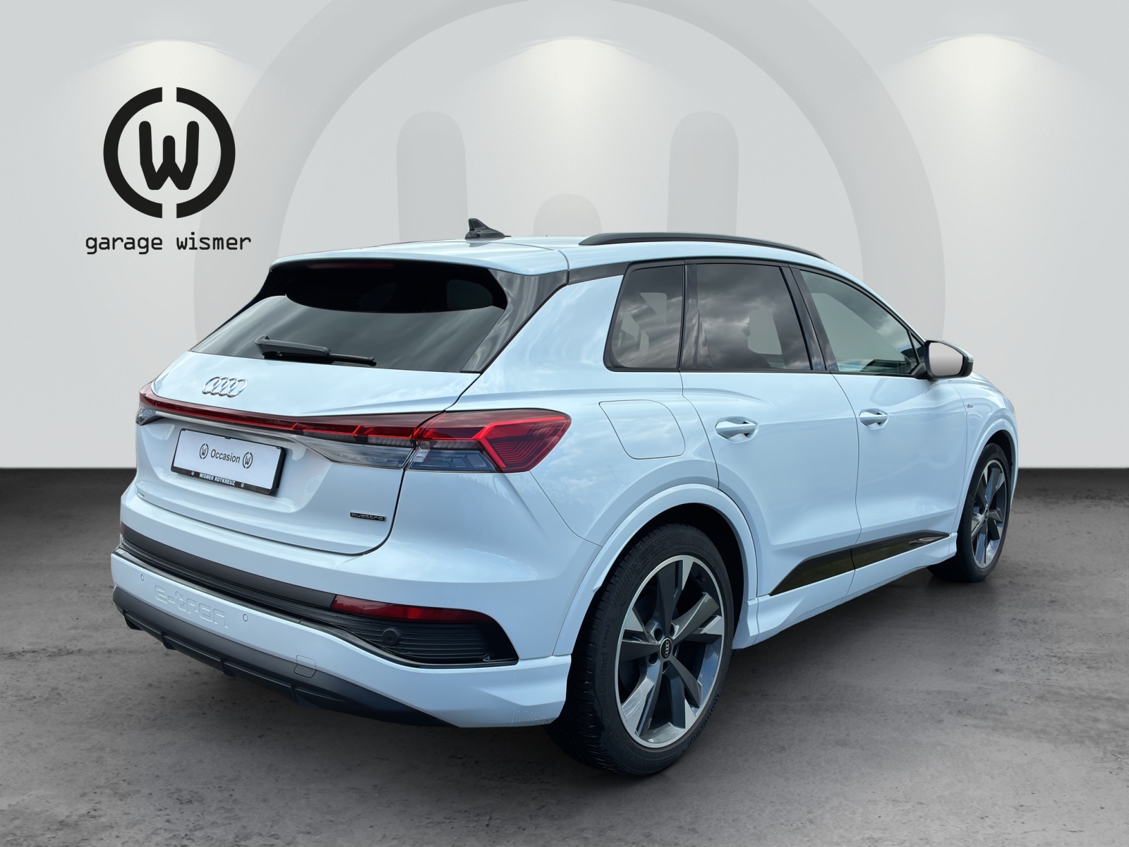 AUDI Q4 e-tron 50 quattro-image-3