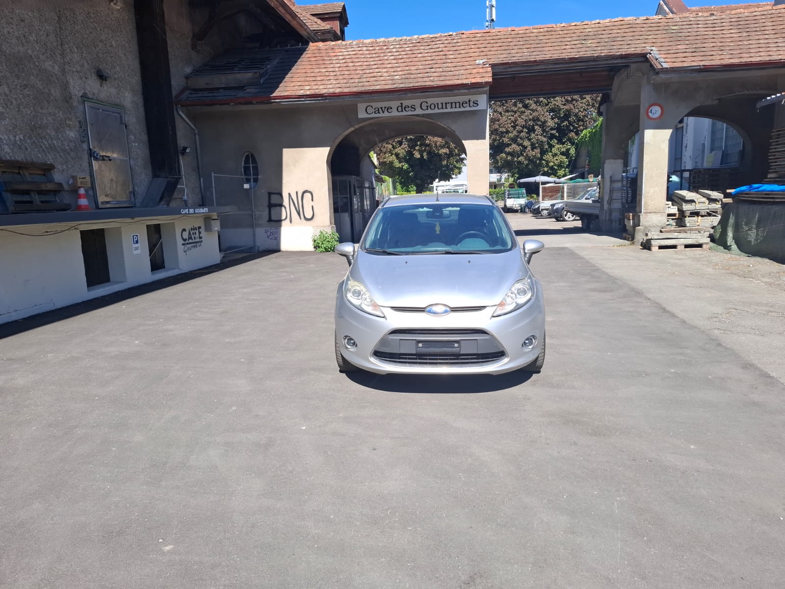 FORD Fiesta 1.4 16V Titanium-image-0