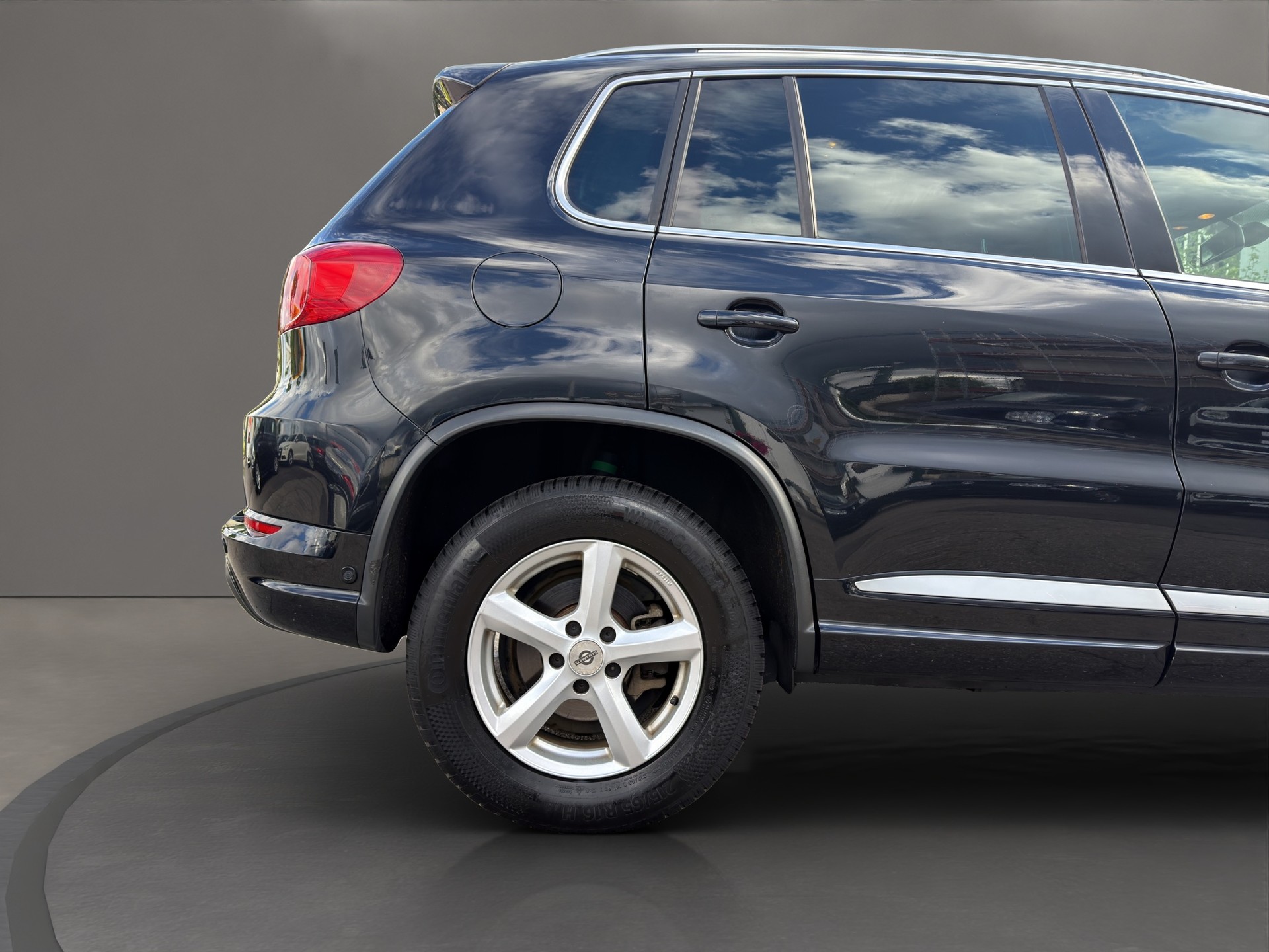 VW Tiguan 2.0 TSI Cup R-Line 4Motion DSG-image-15