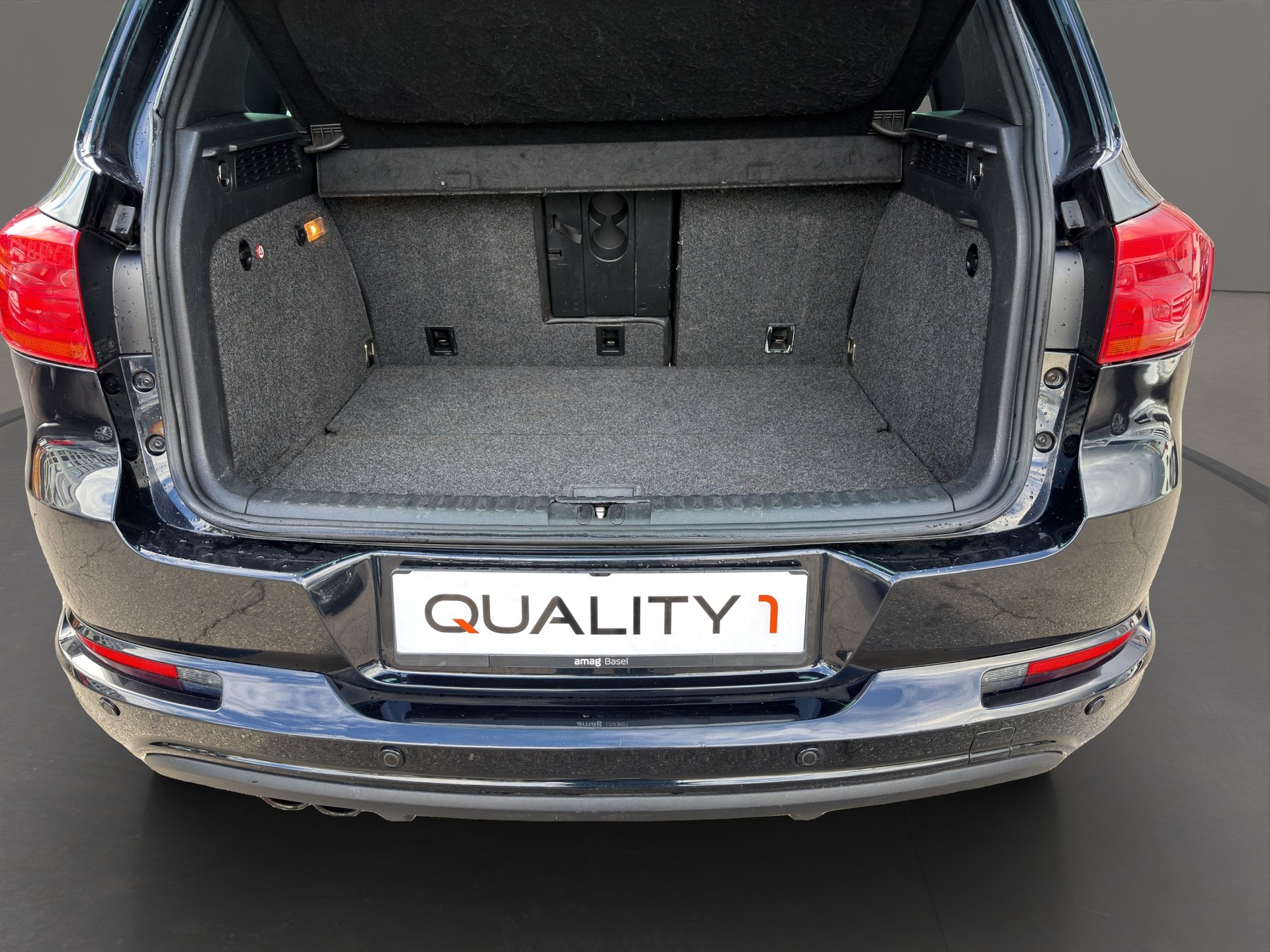 VW Tiguan 2.0 TSI Cup R-Line 4Motion DSG-image-24