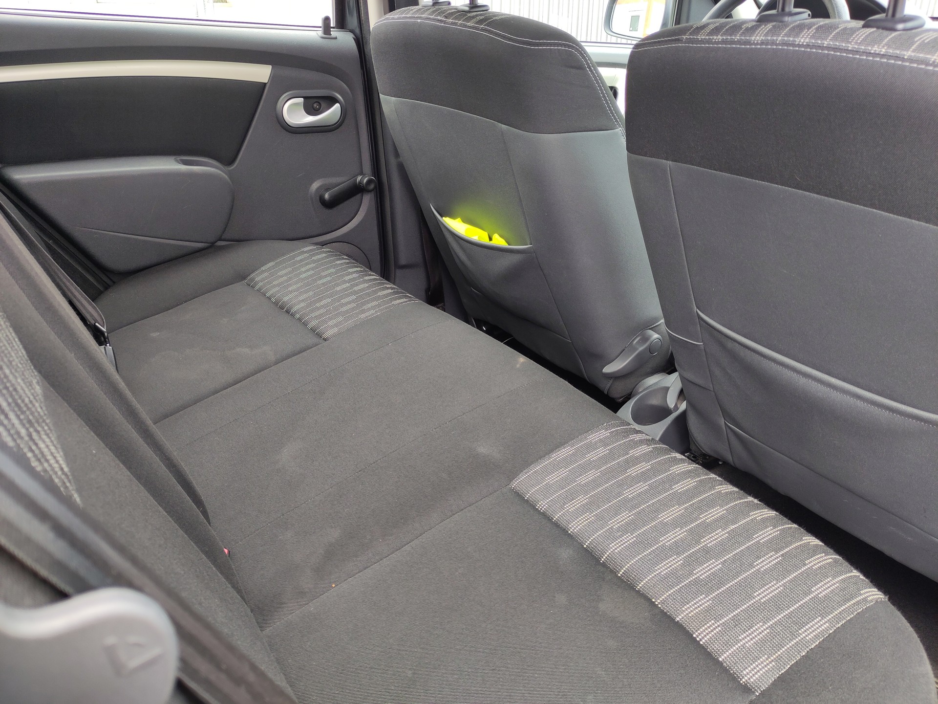 DACIA Sandero 1.6 Lauréate-image-9