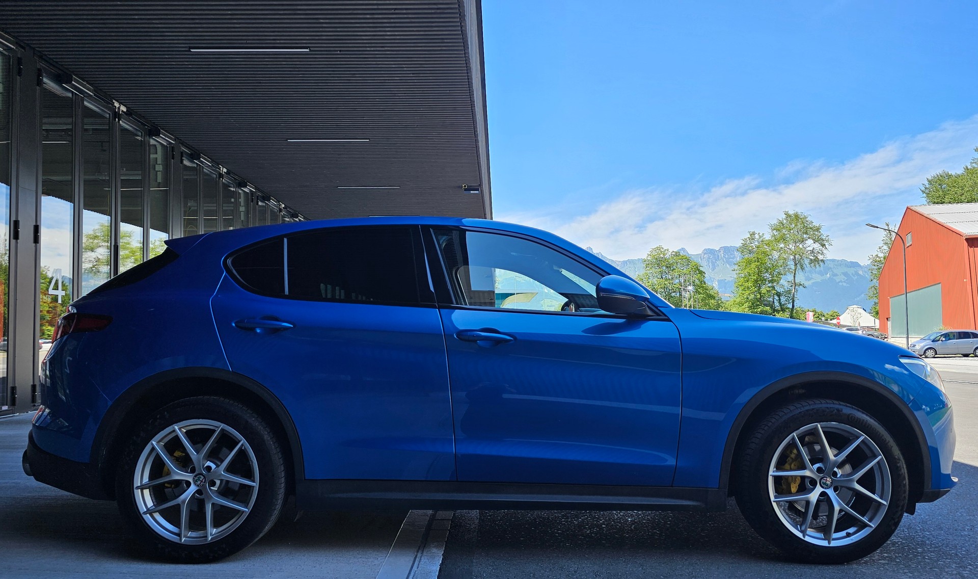 ALFA ROMEO Stelvio 2.0 Executive Q4 Automatic-image-4