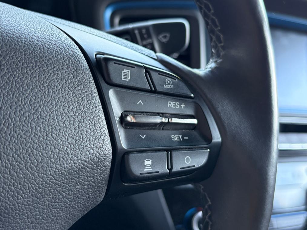 HYUNDAI Ioniq 1.6 GDi Plug-In Hybrid EXklusiv-image-6