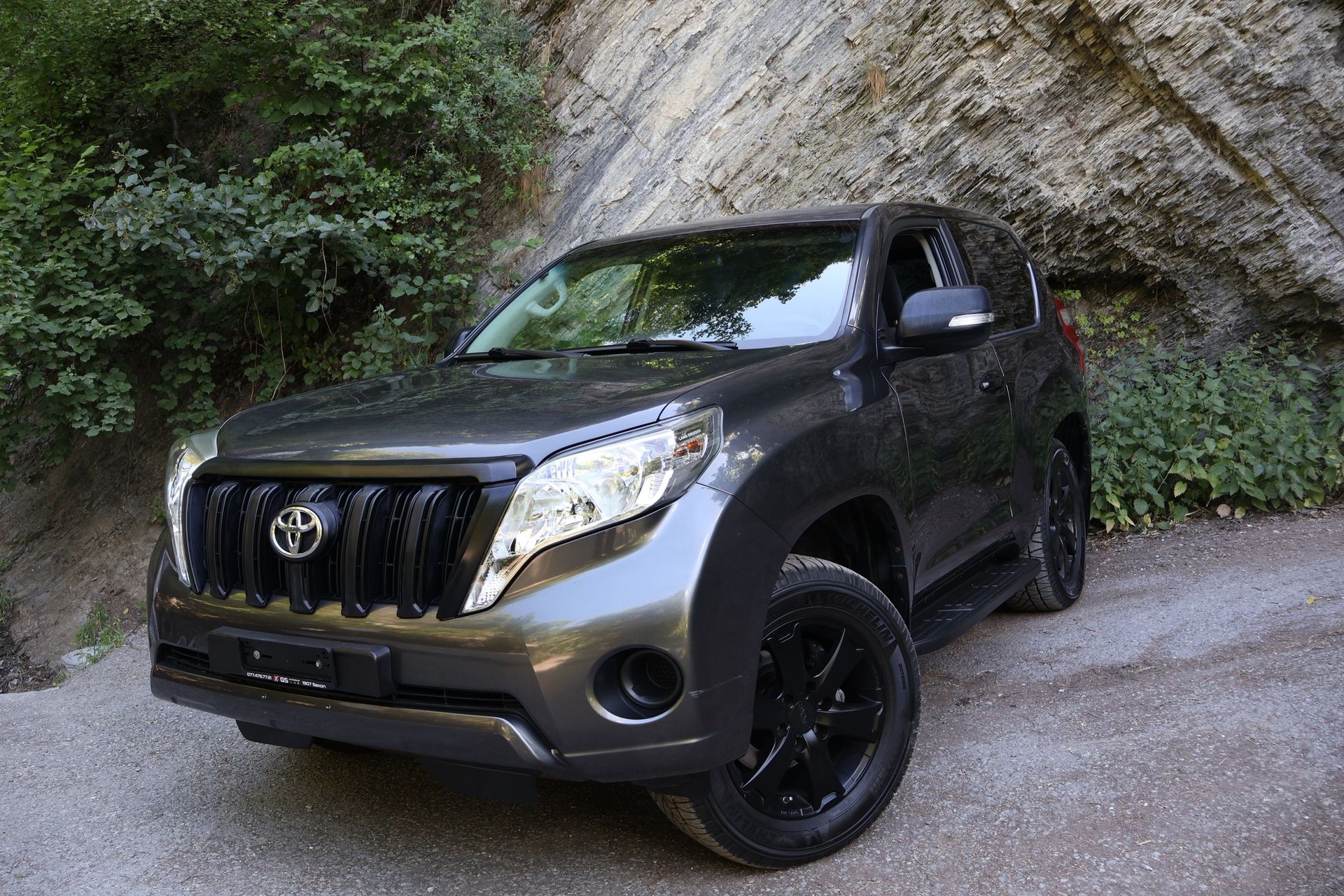 TOYOTA Land Cruiser 2.8TD Terra-image-0