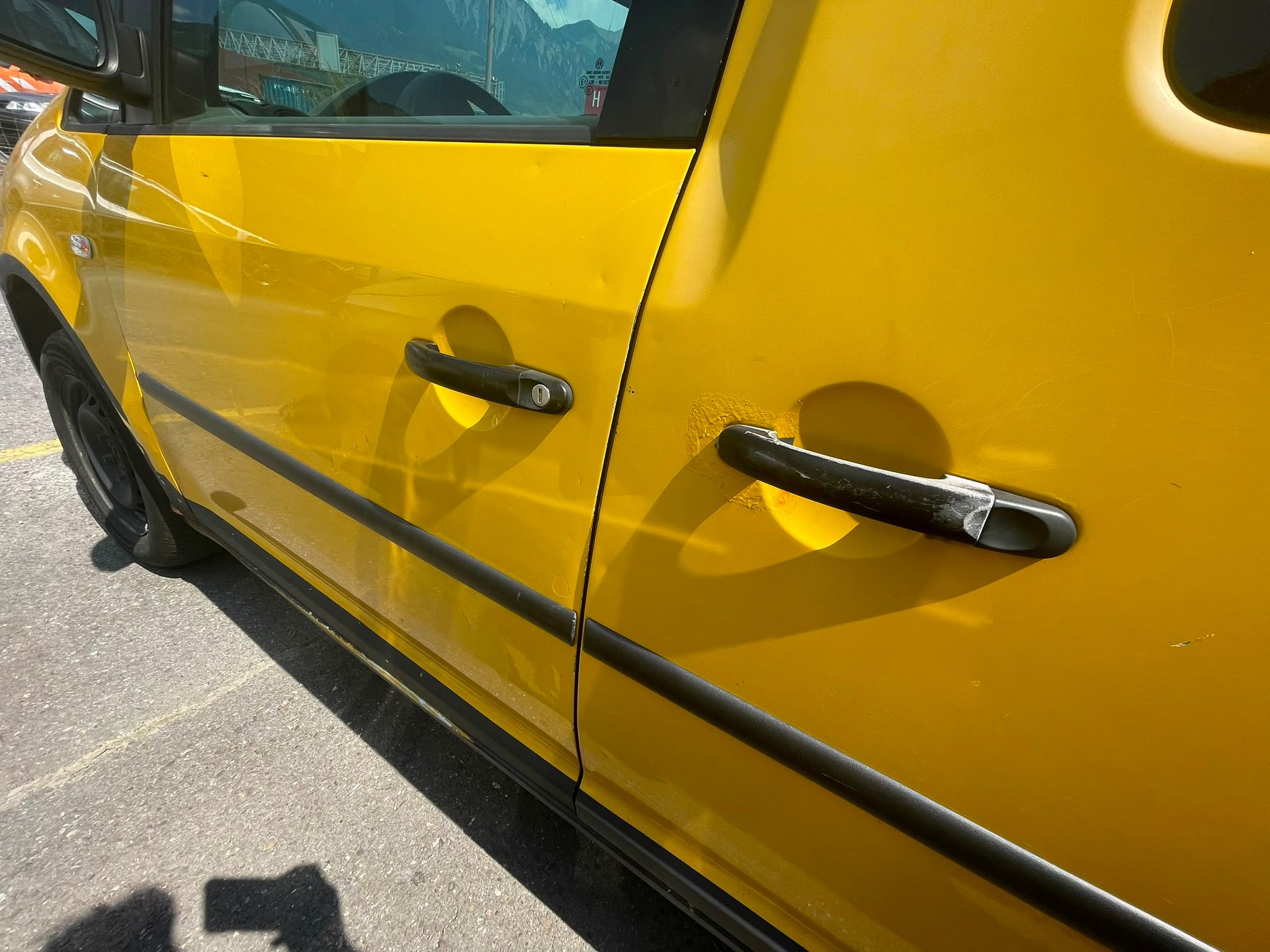 VW Caddy 1.9TDI PD 4Motion-image-6