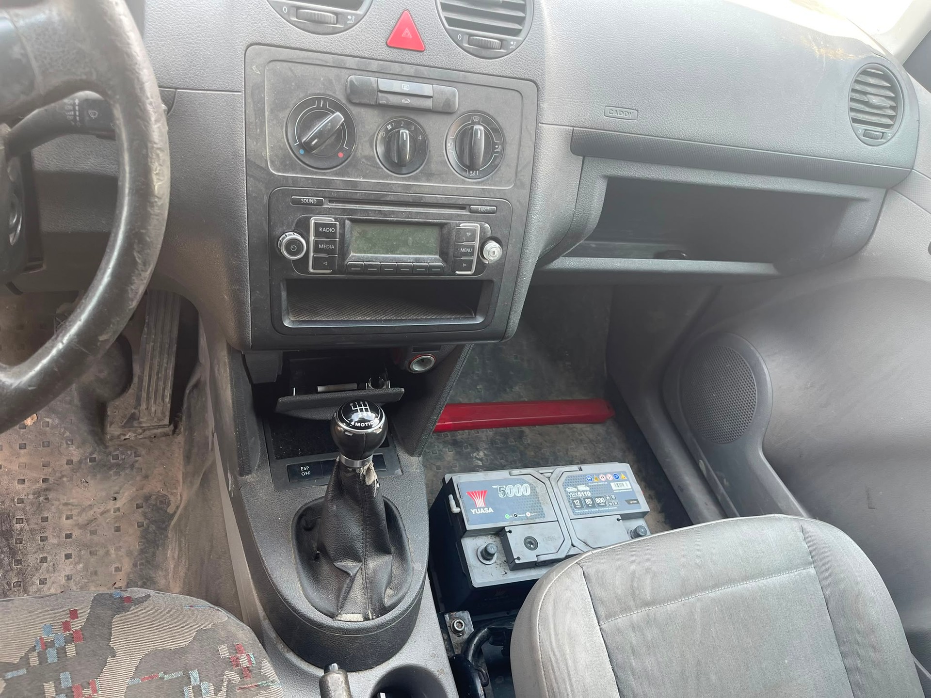 VW Caddy 1.9TDI PD 4Motion-image-10