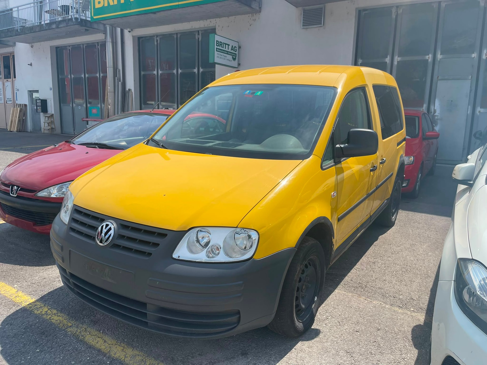 VW Caddy 1.9TDI PD 4Motion-image-0