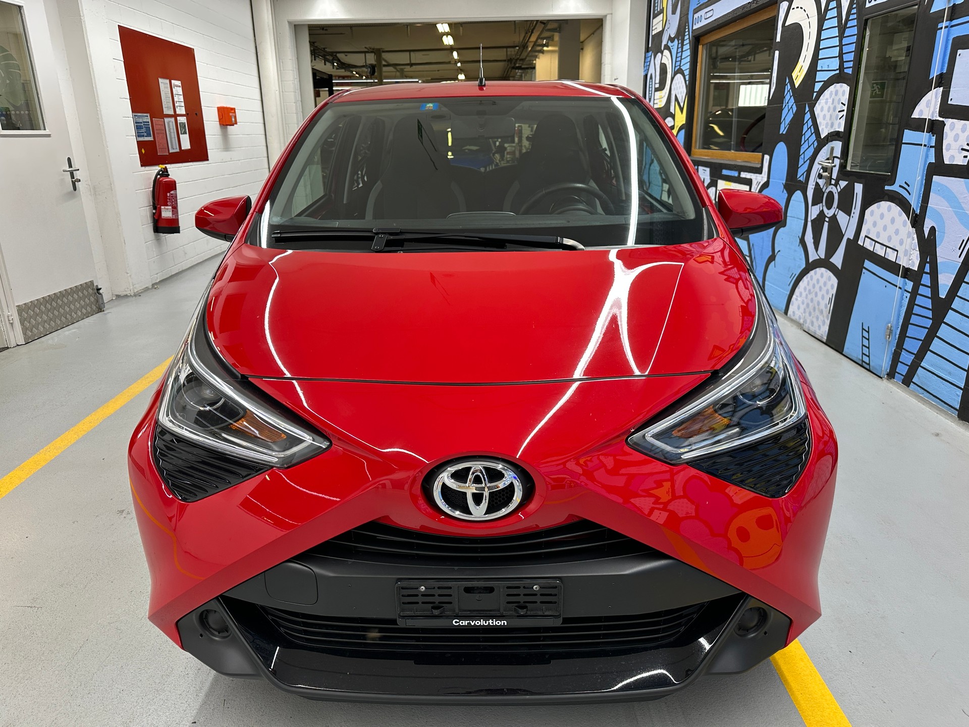 TOYOTA Aygo 1.0 VVT-i x-play-image-1