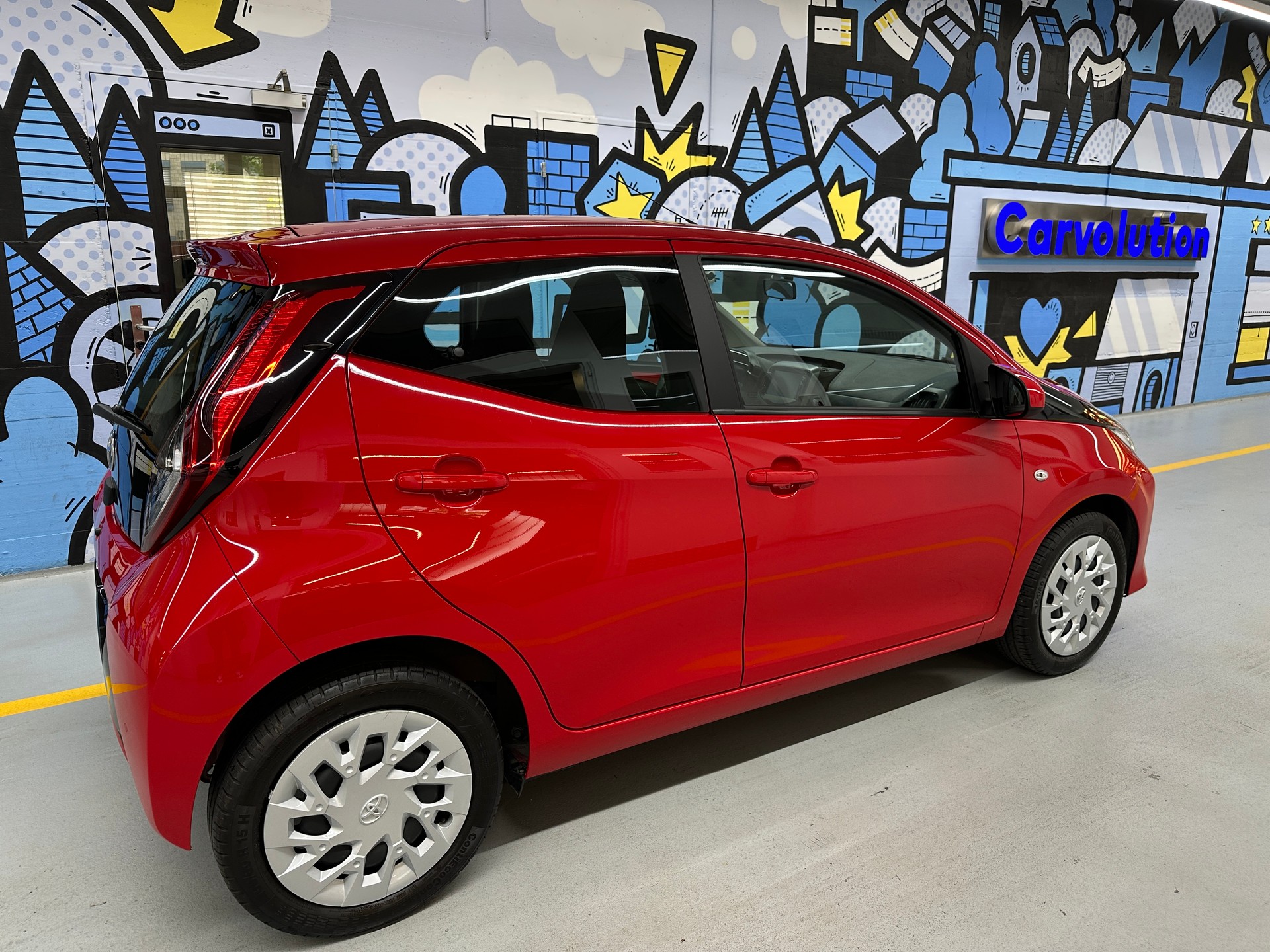 TOYOTA Aygo 1.0 VVT-i x-play-image-3