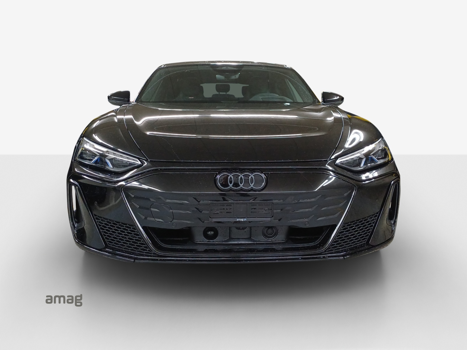 AUDI e-tron GT quattro-image-6